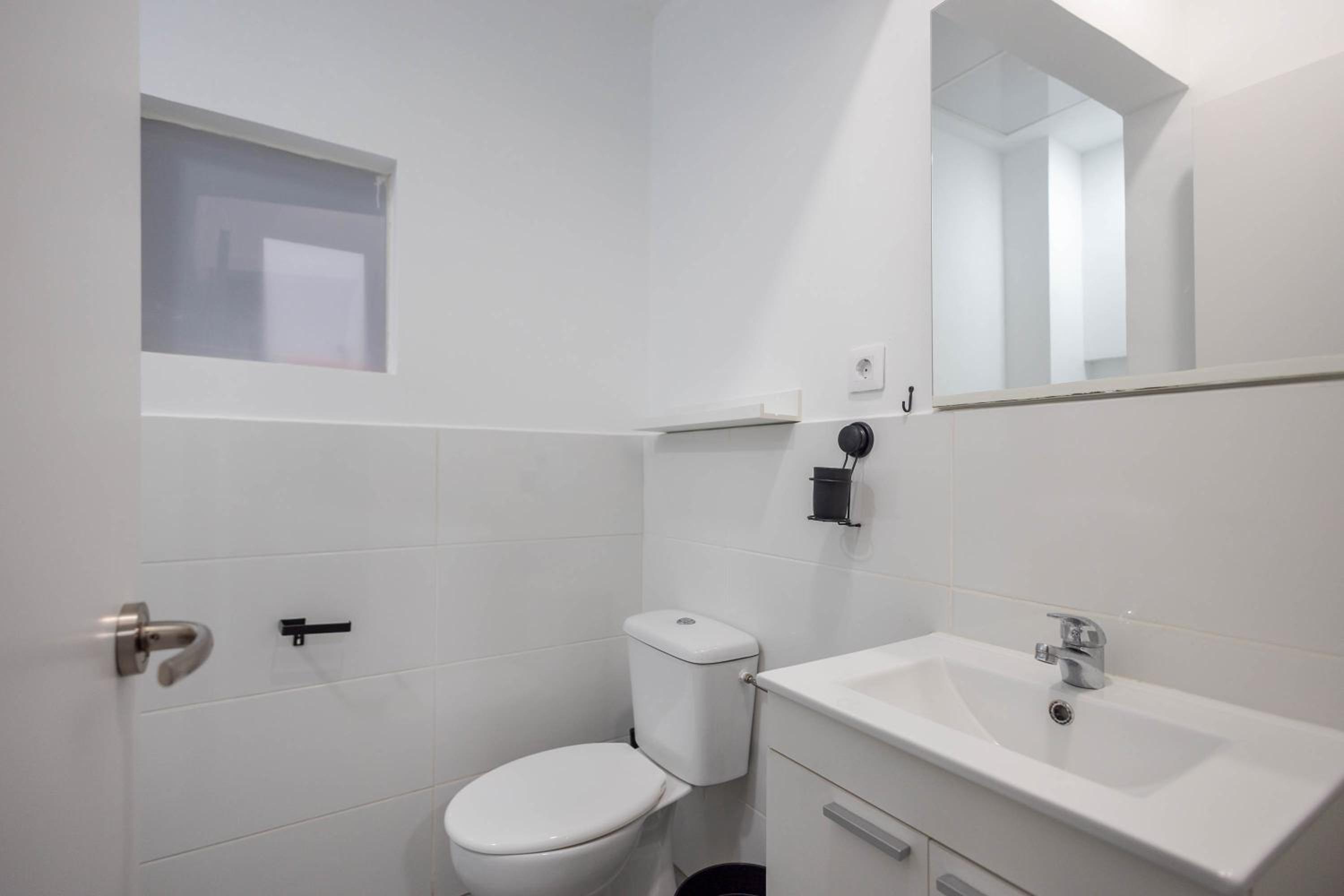 Double Room with Private Bathroom photo 2