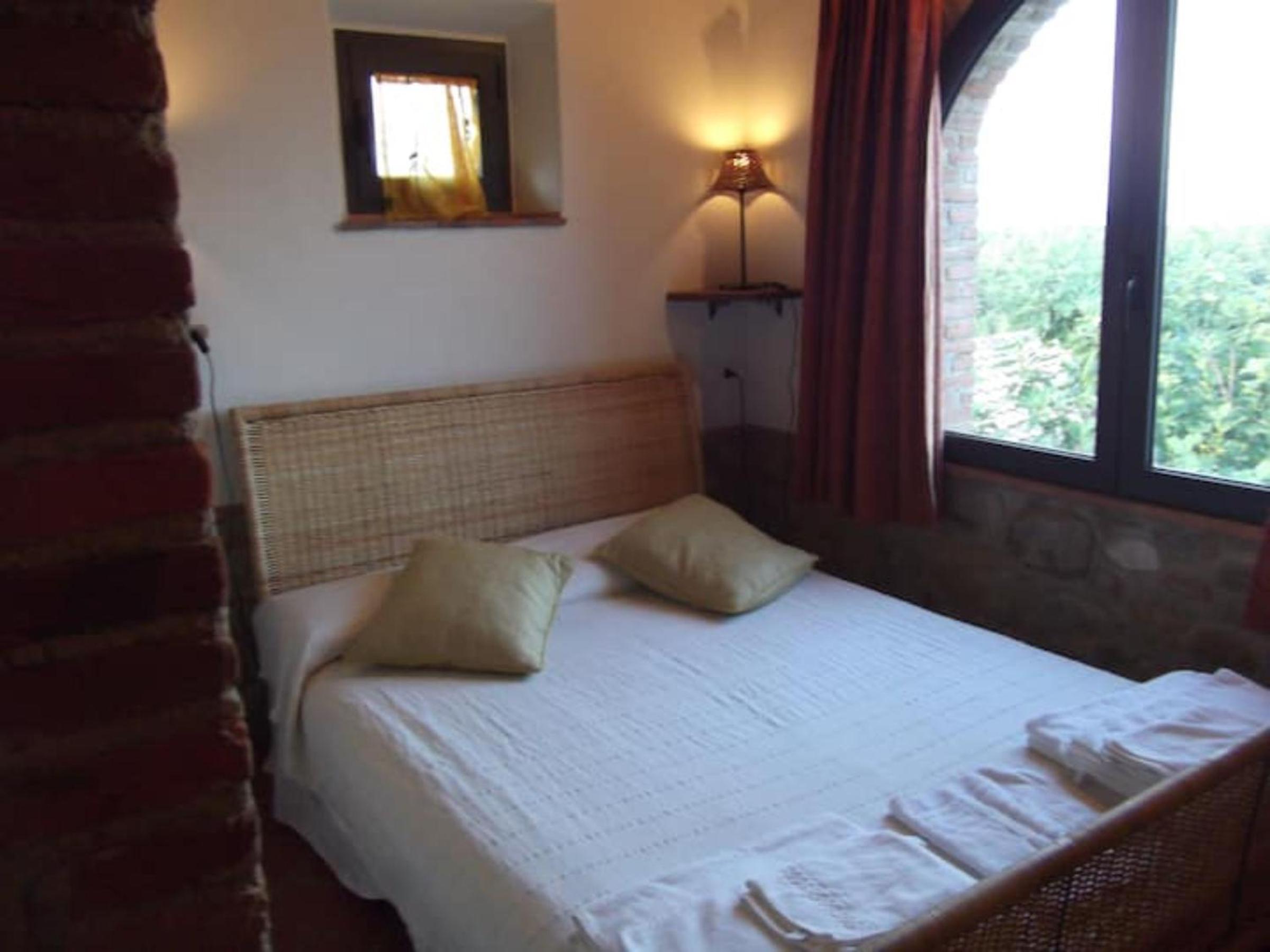 One-Bedroom Apartment with Garden View