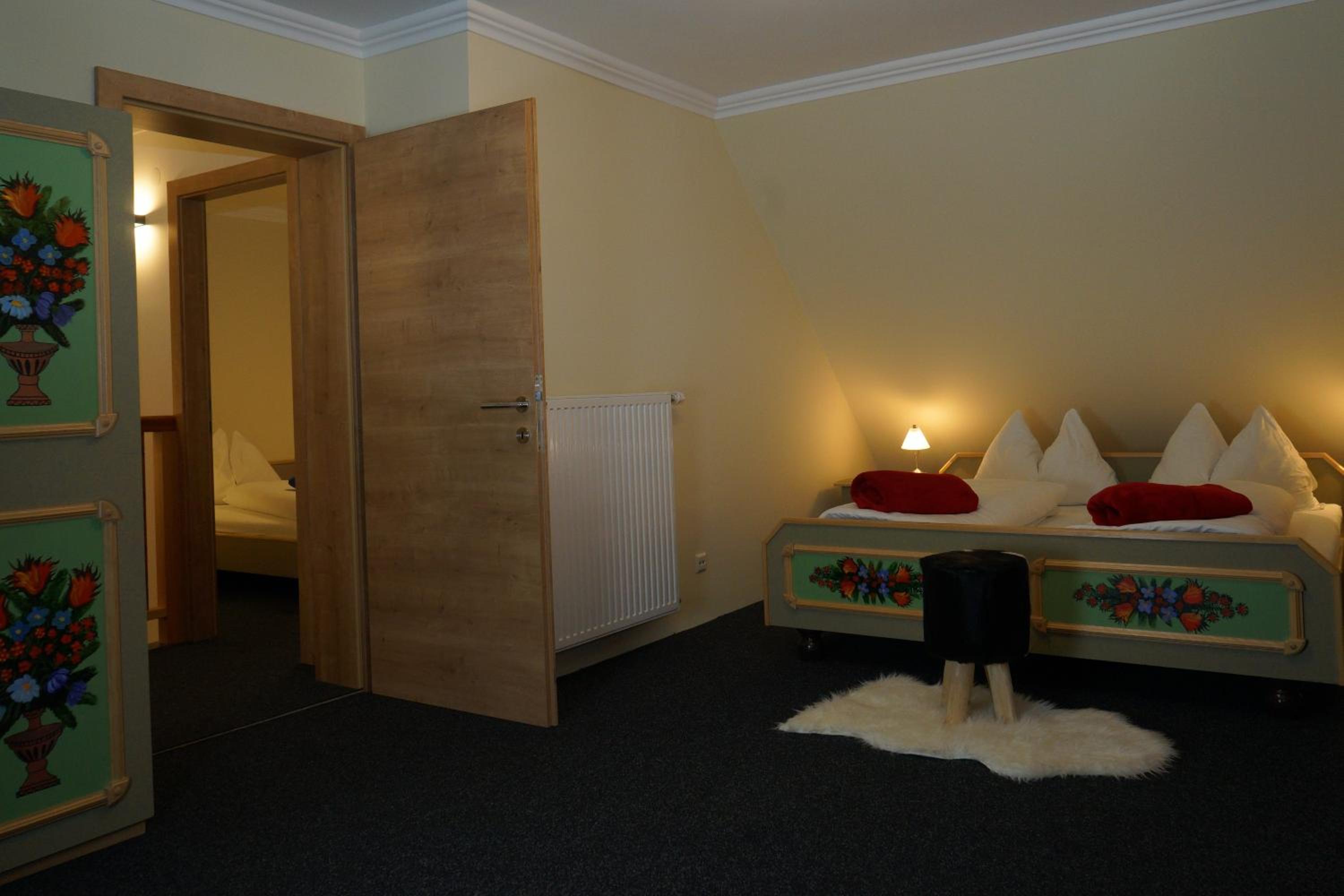 Three-Bedroom House photo 1