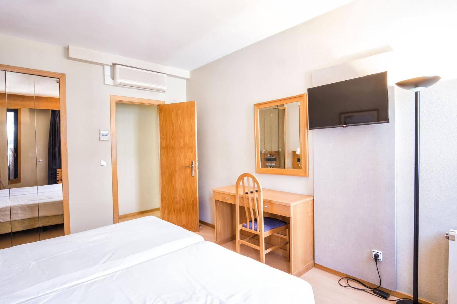 Apartment - Photo 8