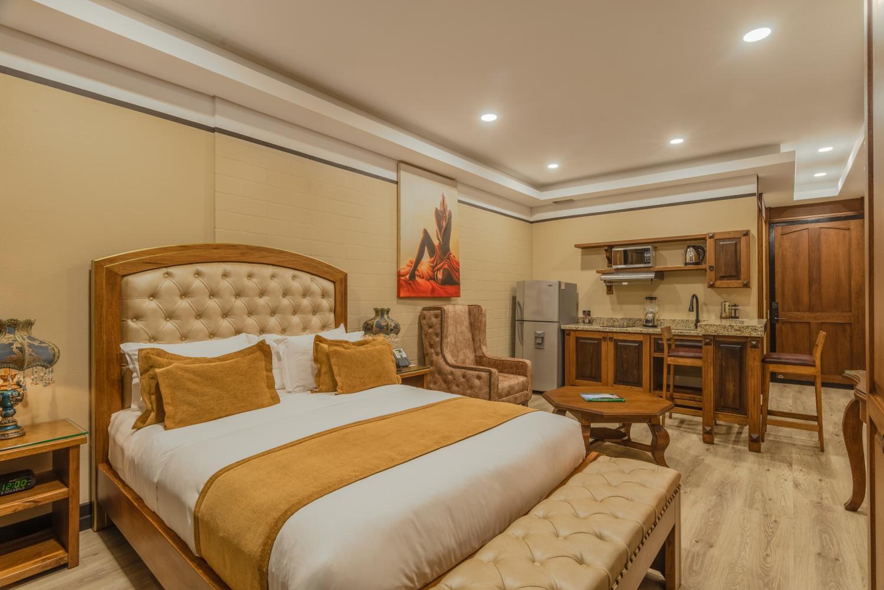 Executive Suite photo 2