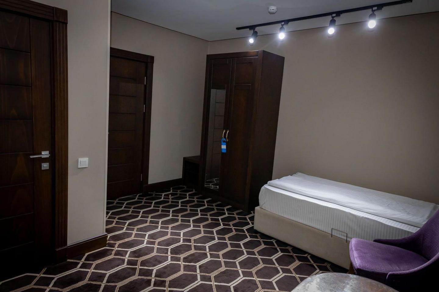 Twin Room photo 2