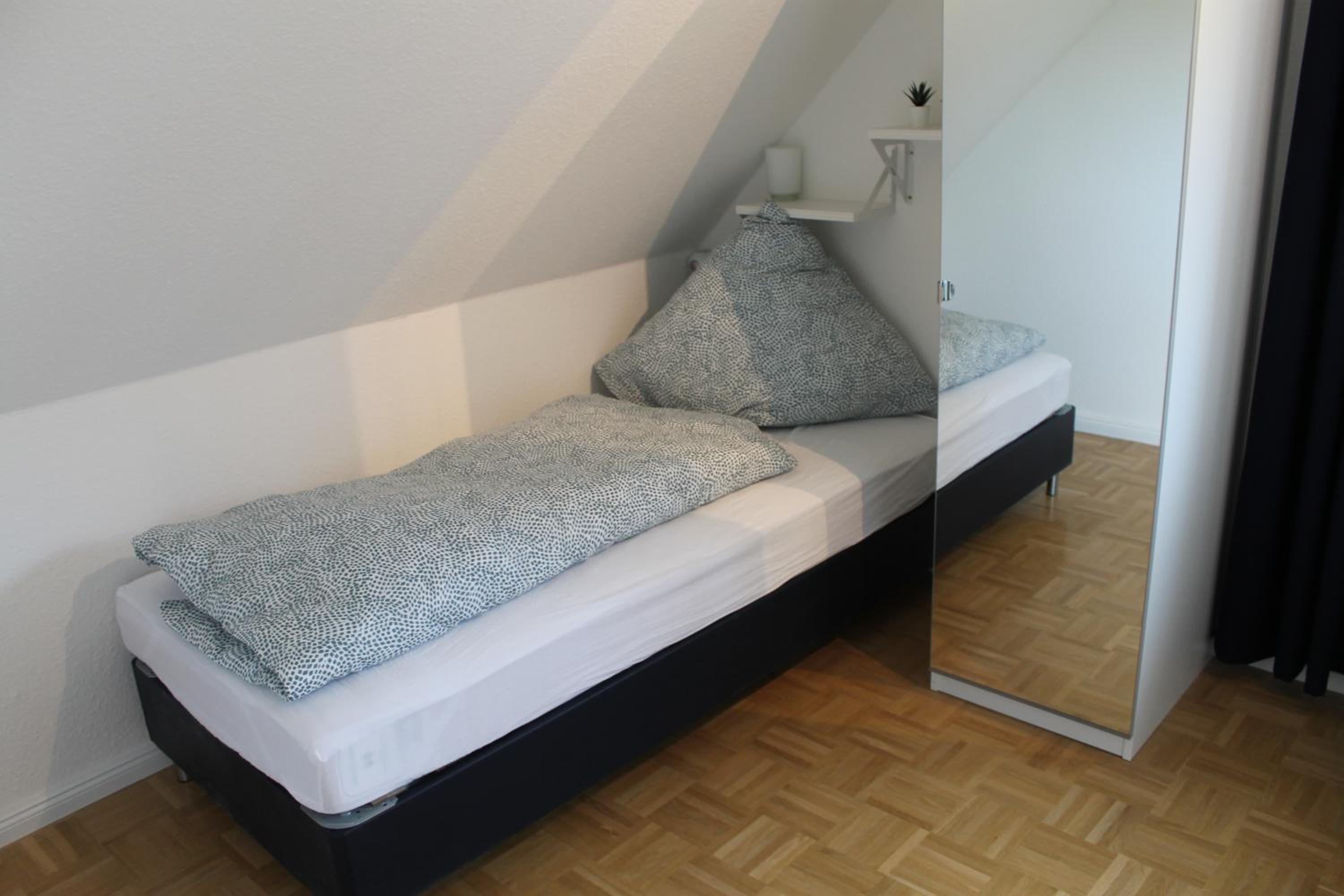 Two-Bedroom House photo 2