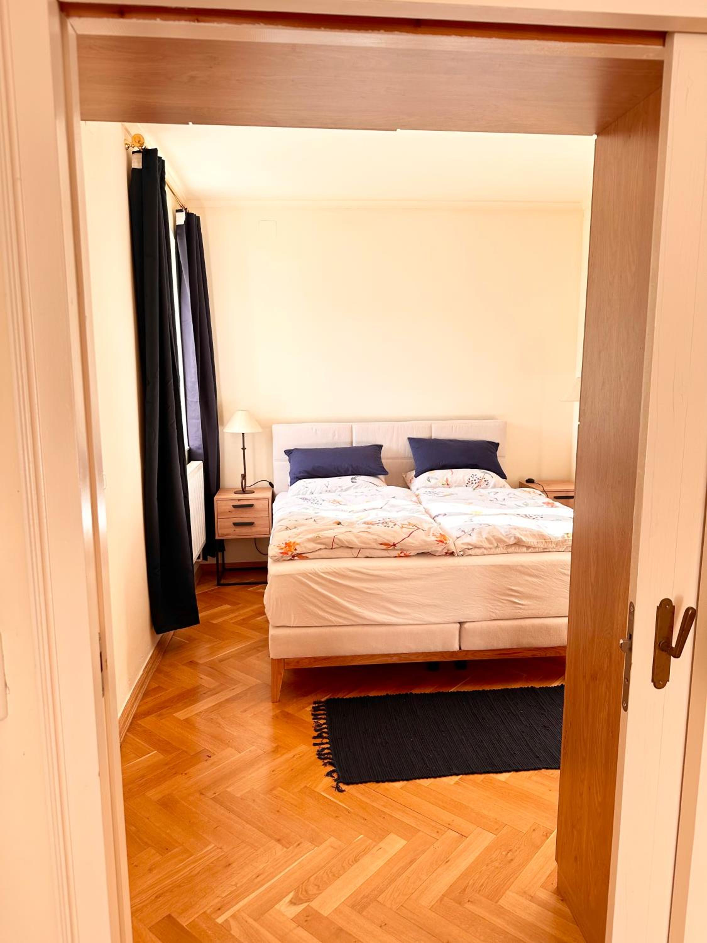 One-Bedroom Apartment photo 3