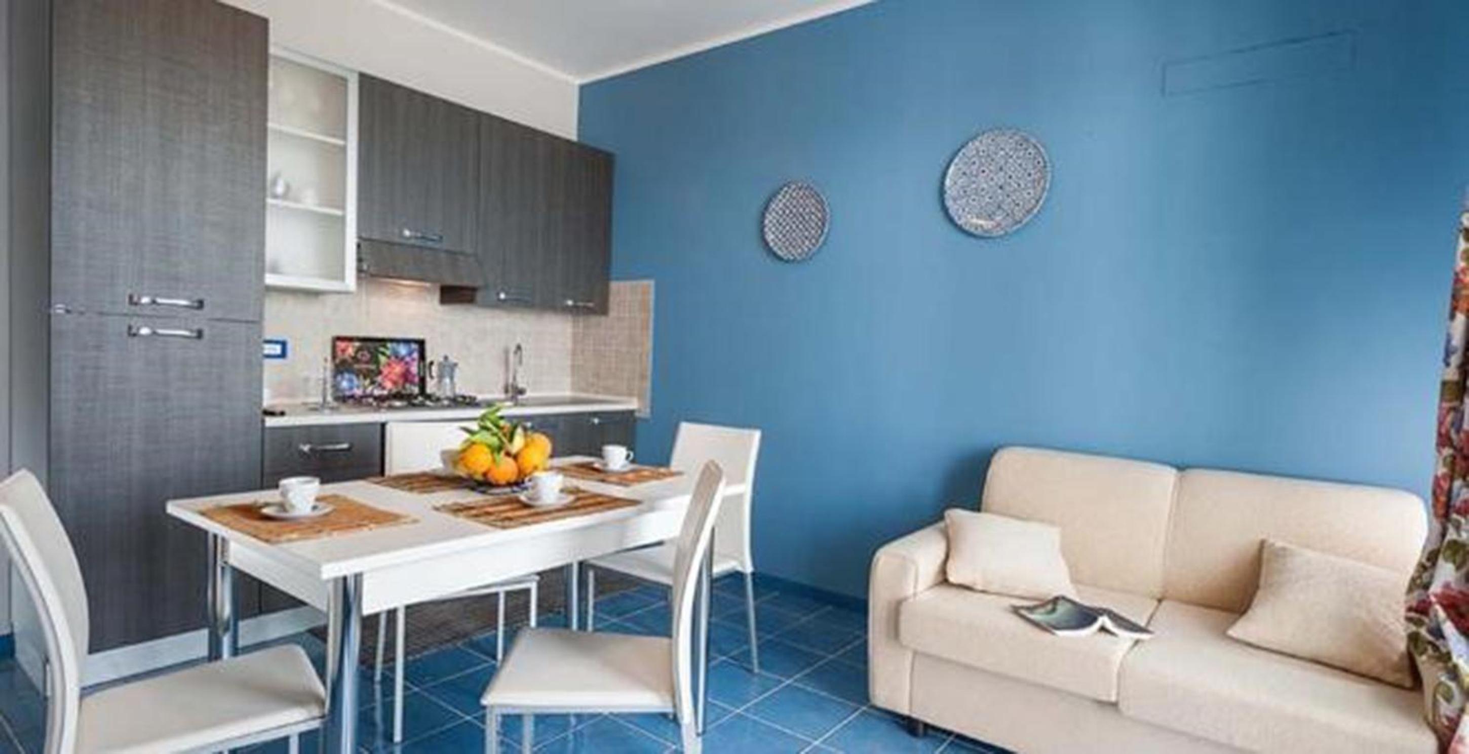 Large Two-Bedroom Apartment with Sea View photo 2