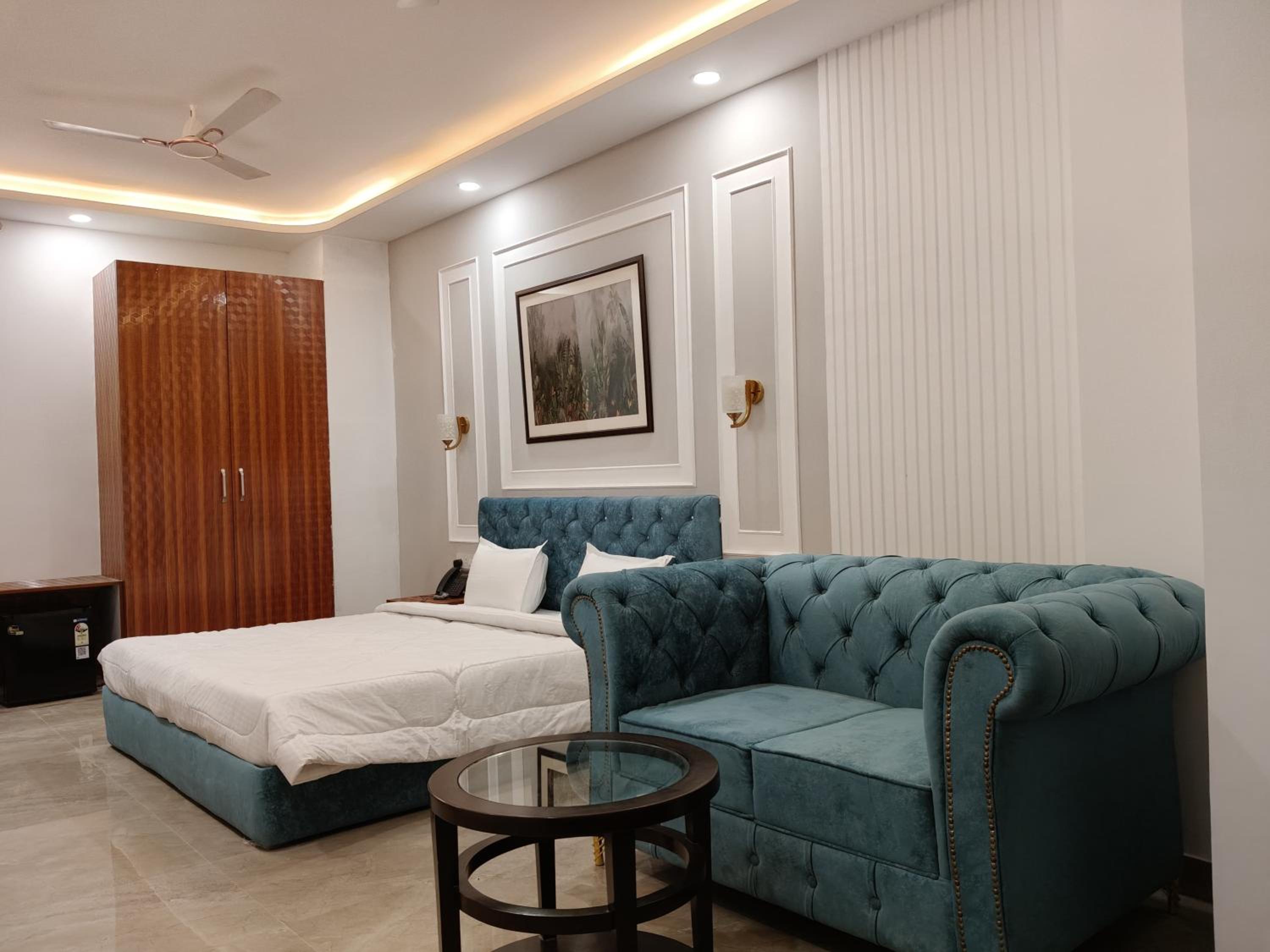 Superior Double or Twin Room with Mountain View - Photo 1