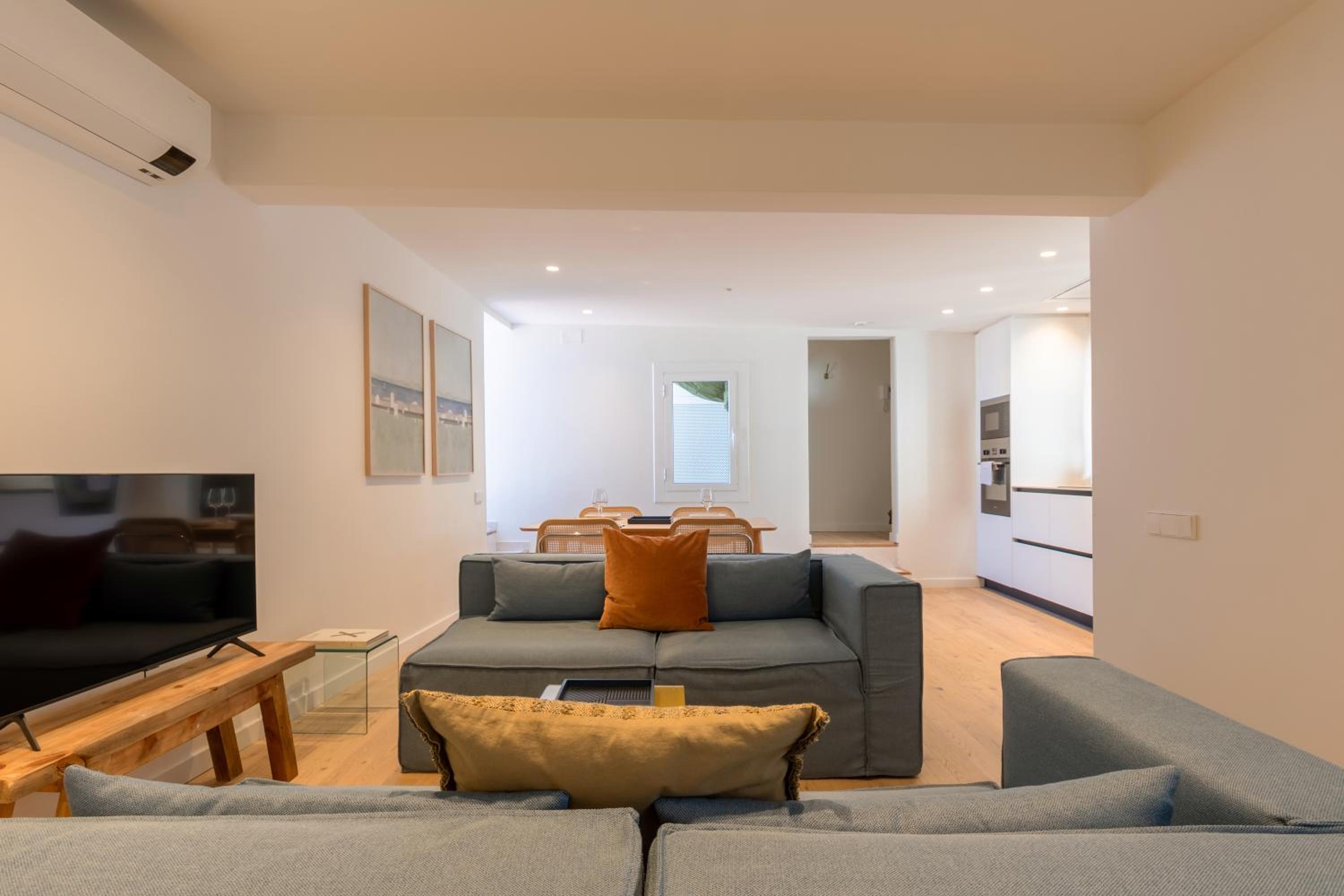 Apartment photo 3