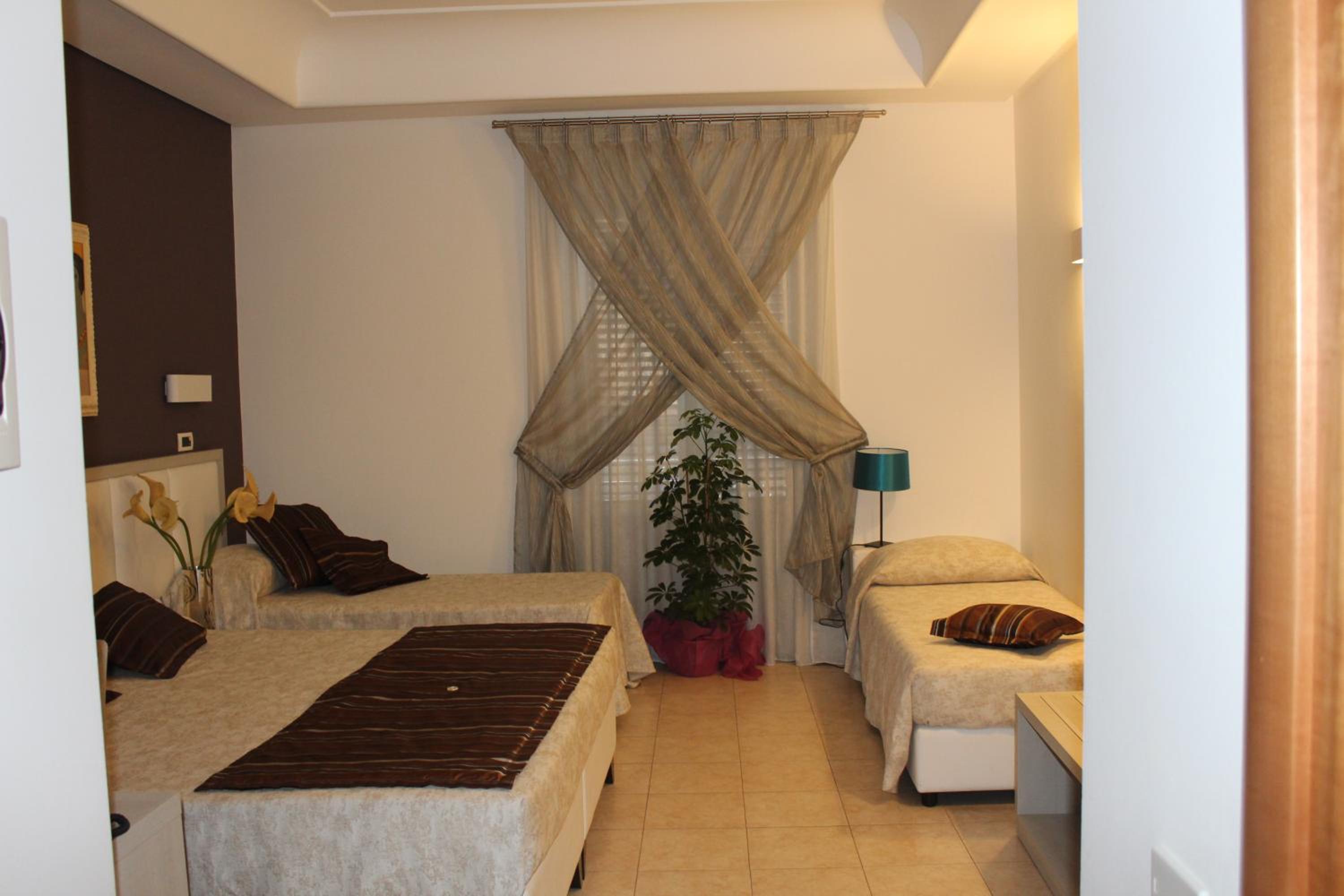Quadruple Room with Balcony