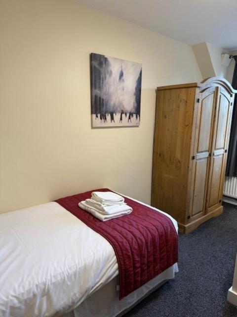 Single Room photo 3
