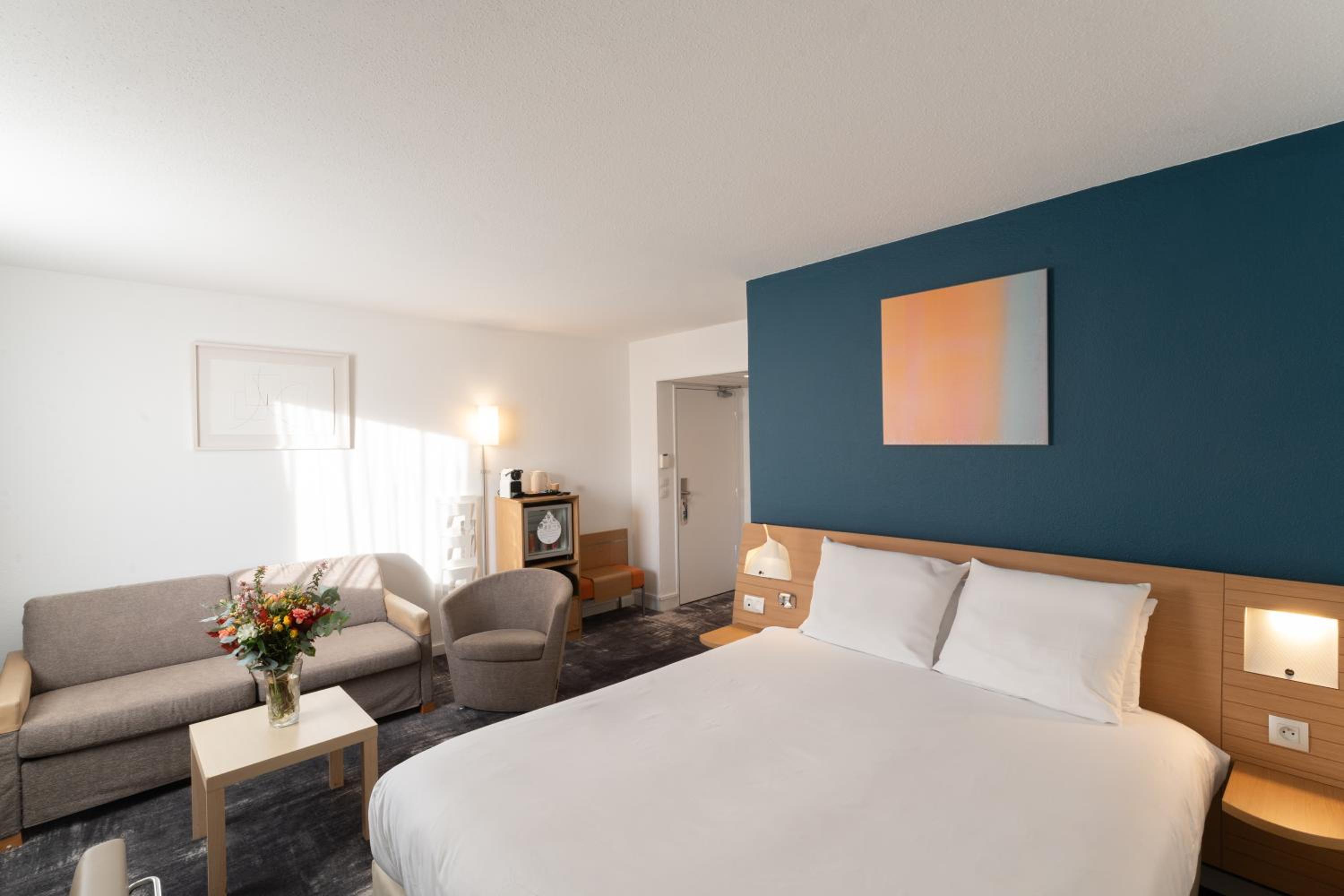 Superior Room with Sofa Bed - Photo 5