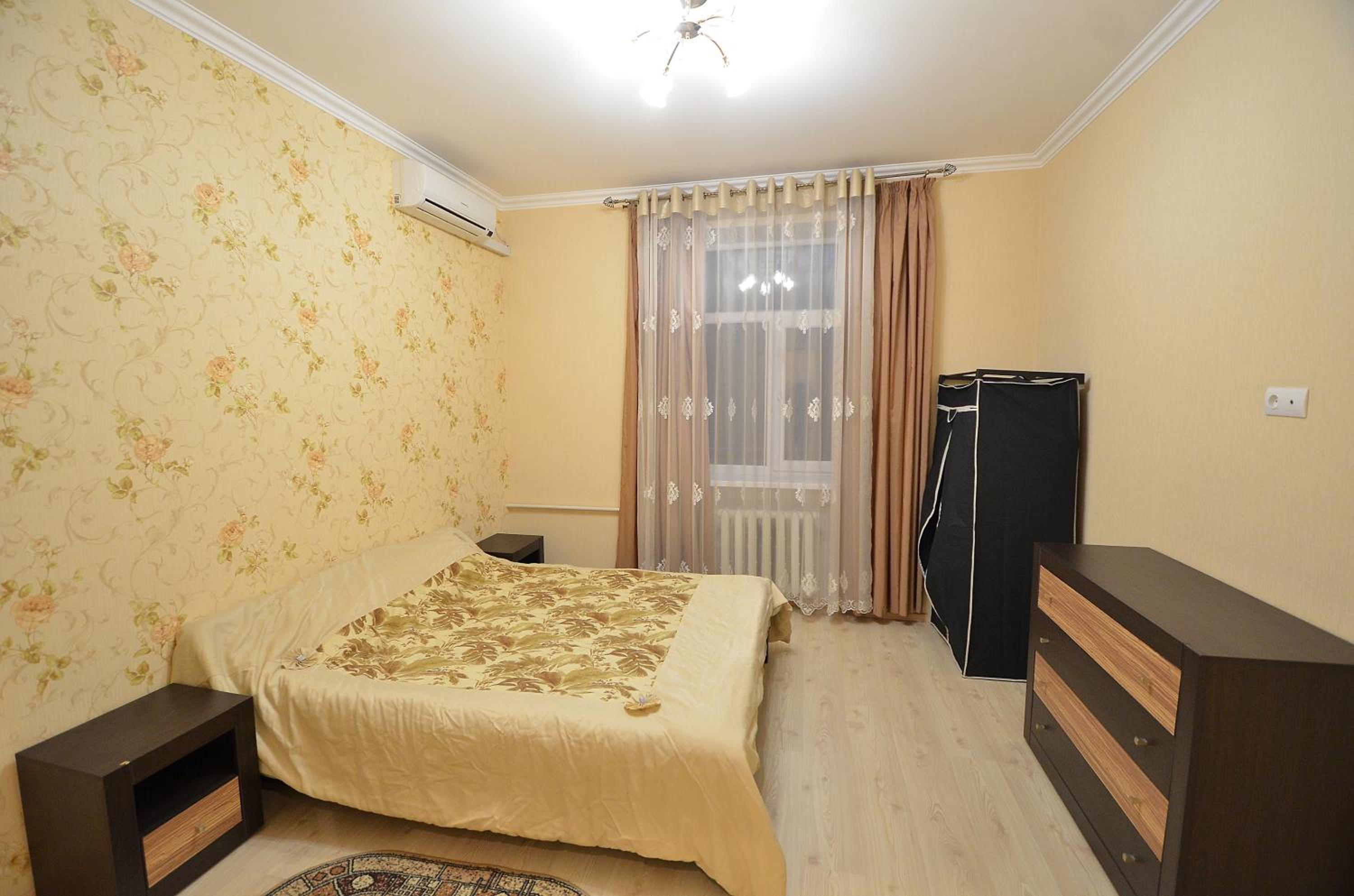 Apartment photo 1