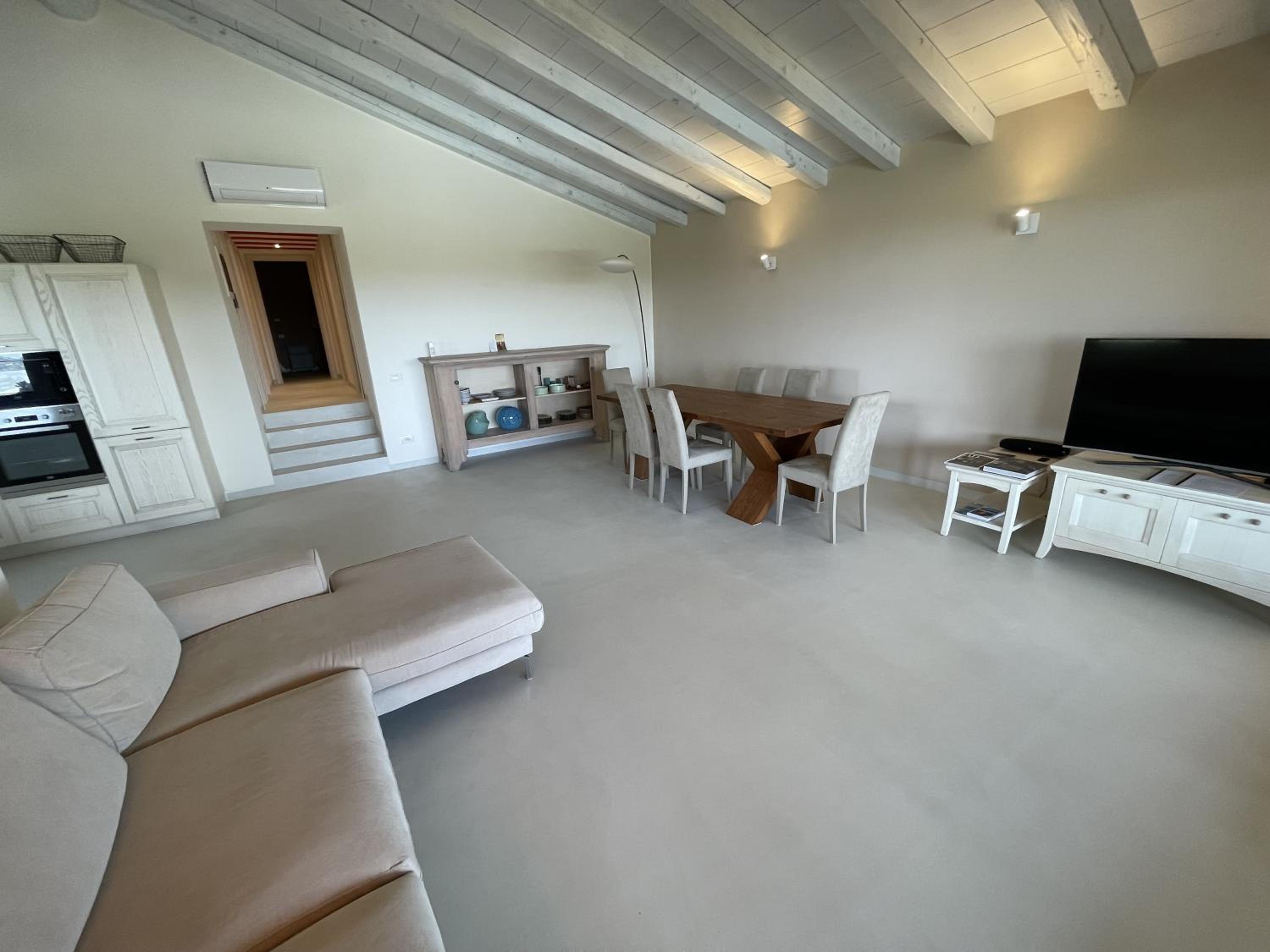 Three-Bedroom Villa photo 2