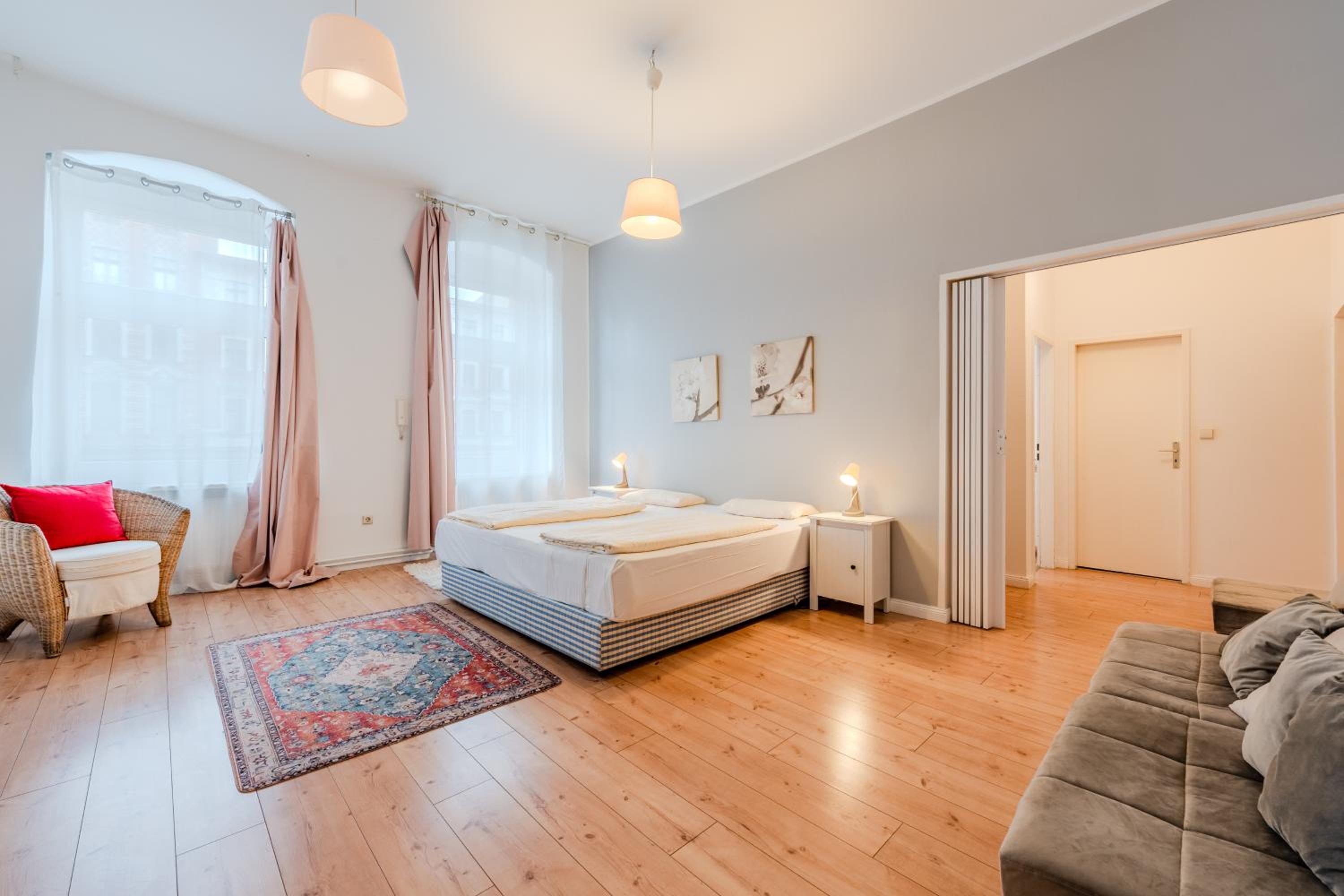 Three-Bedroom Apartment photo 2