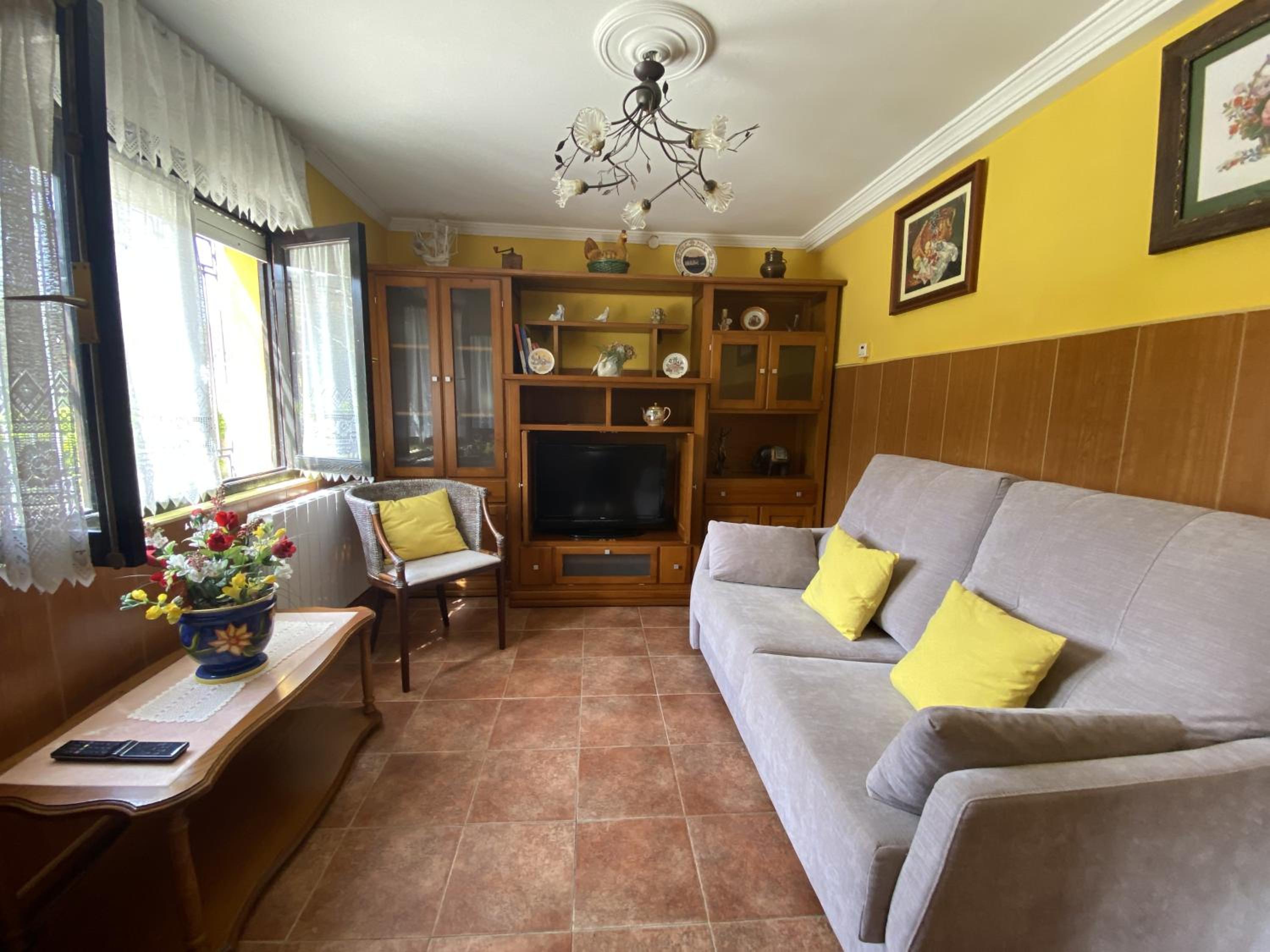 Casa de tres habitaciones