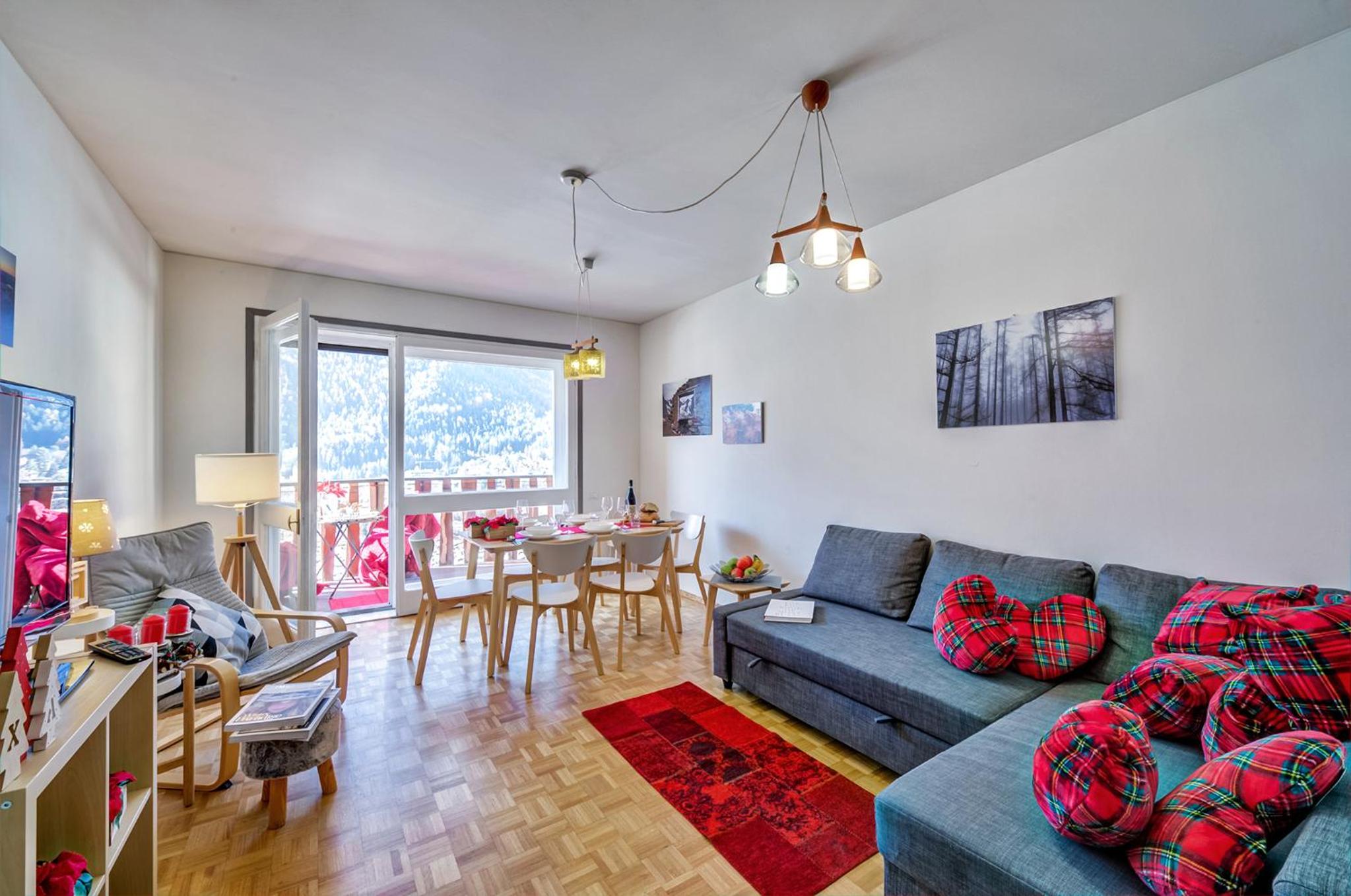 Two-Bedroom Apartment - Mountain View