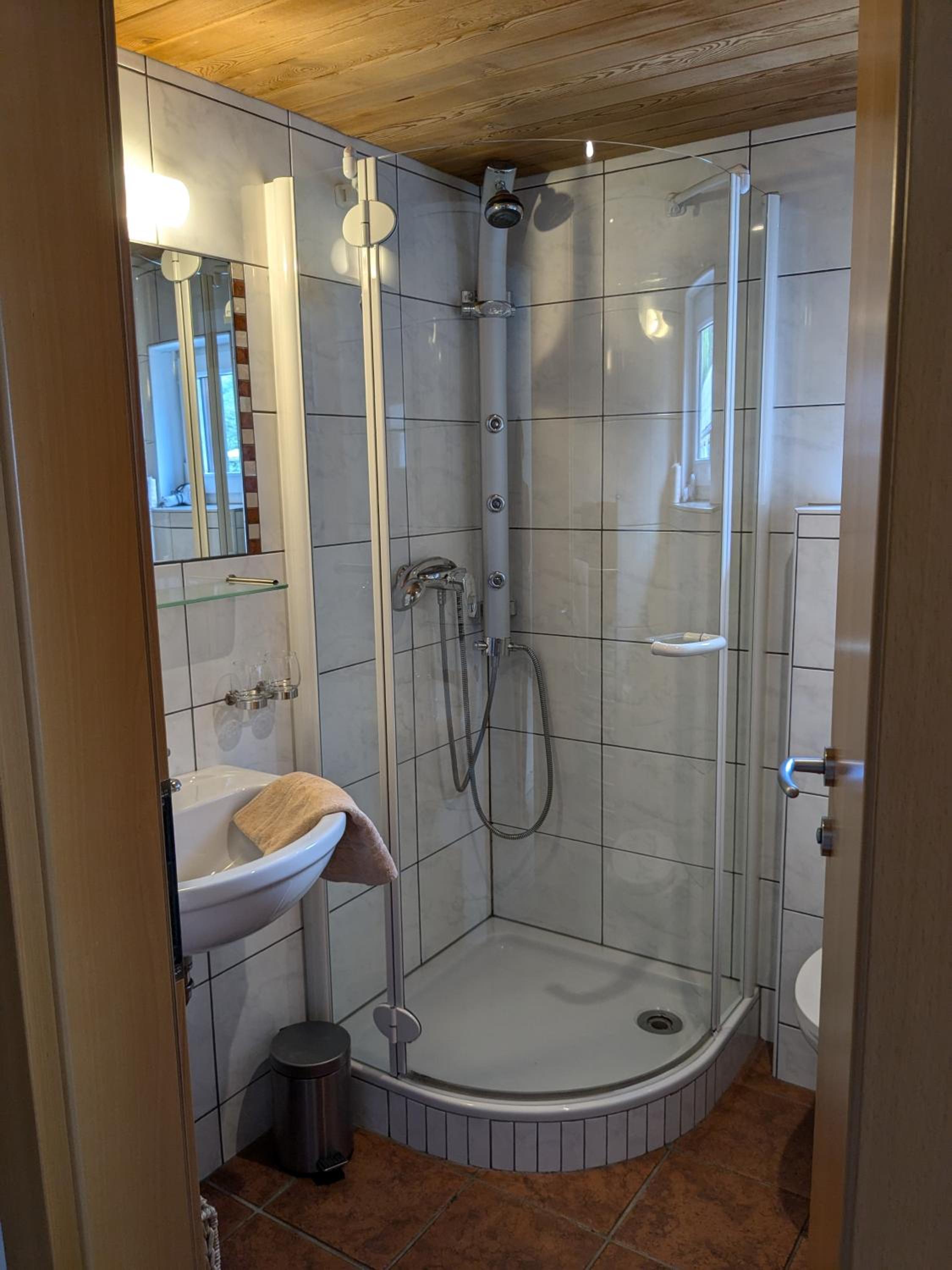 One-Bedroom Apartment with Balcony photo 3