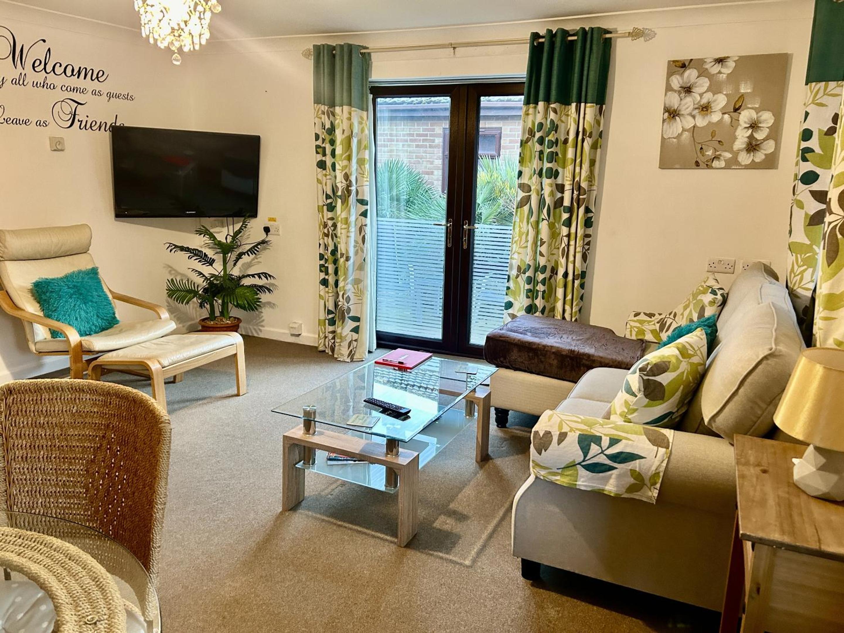 One-Bedroom Bungalow