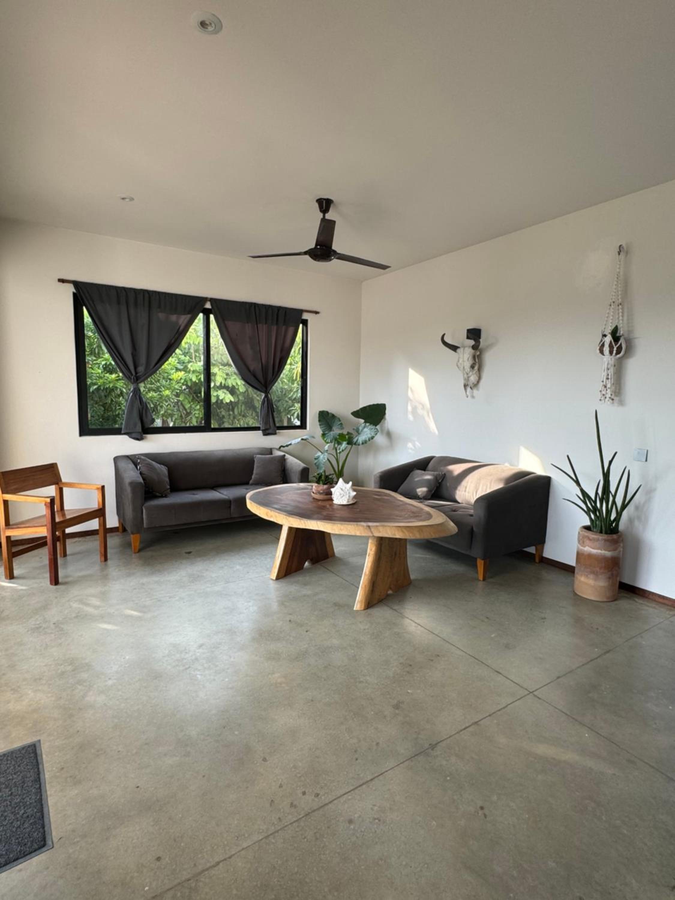 Four-Bedroom House photo 1
