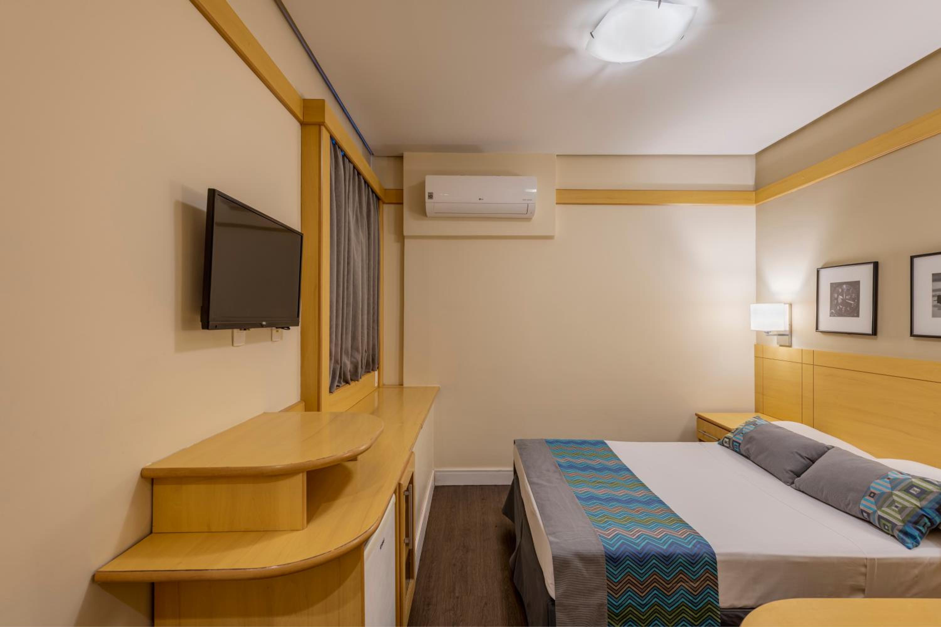 Standard Double Room - Photo 2