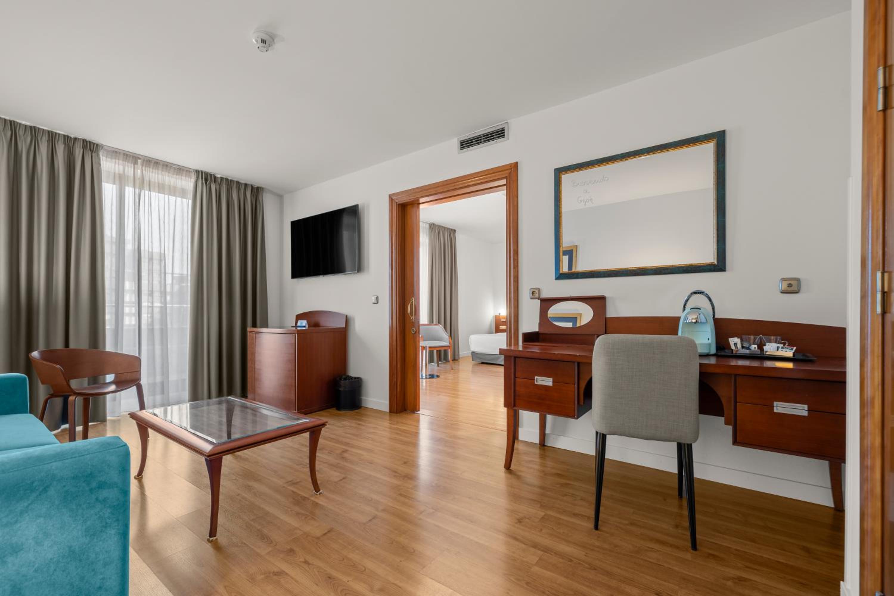 Junior Suite - Photo 2