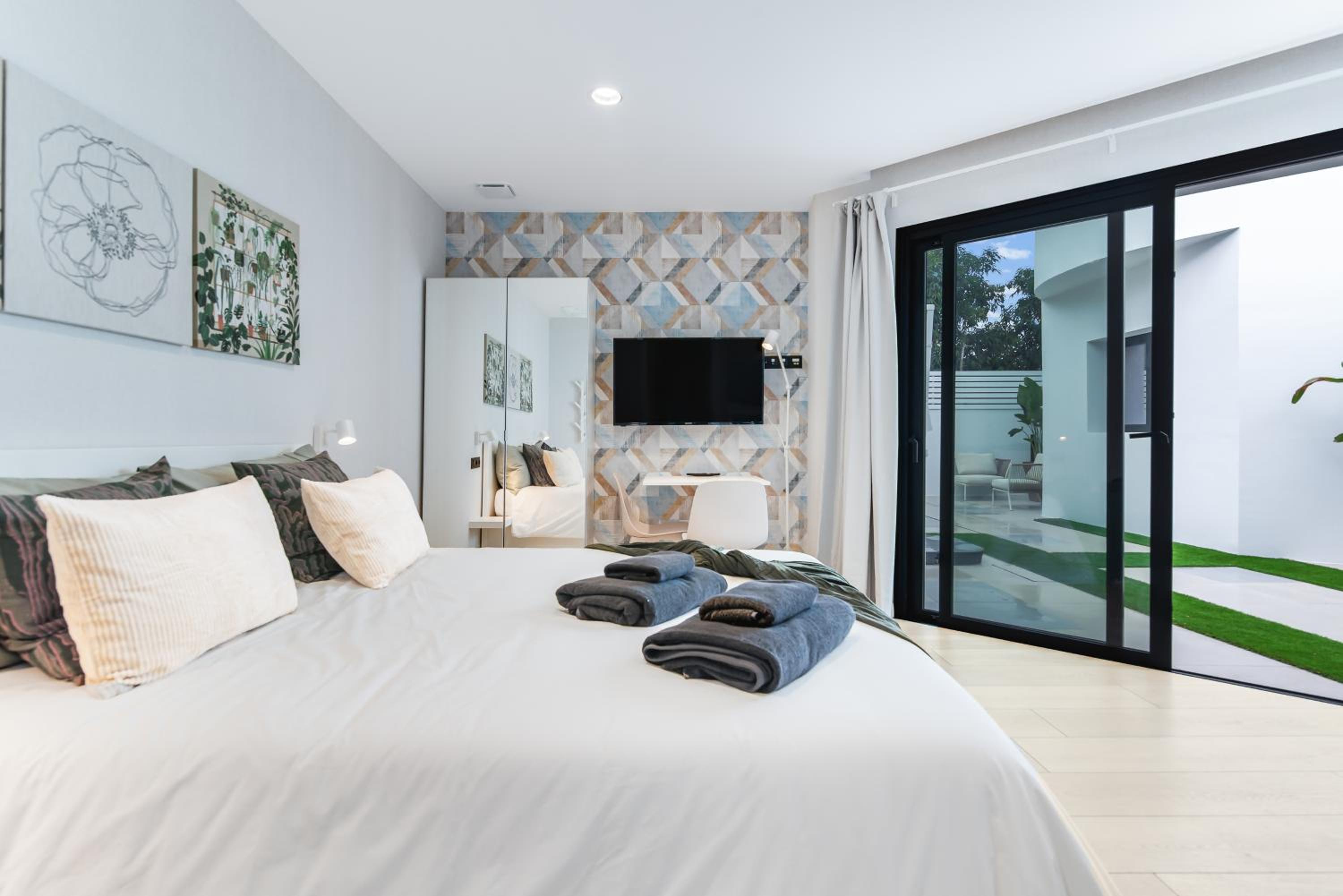 Double Room - Disability Access photo 2