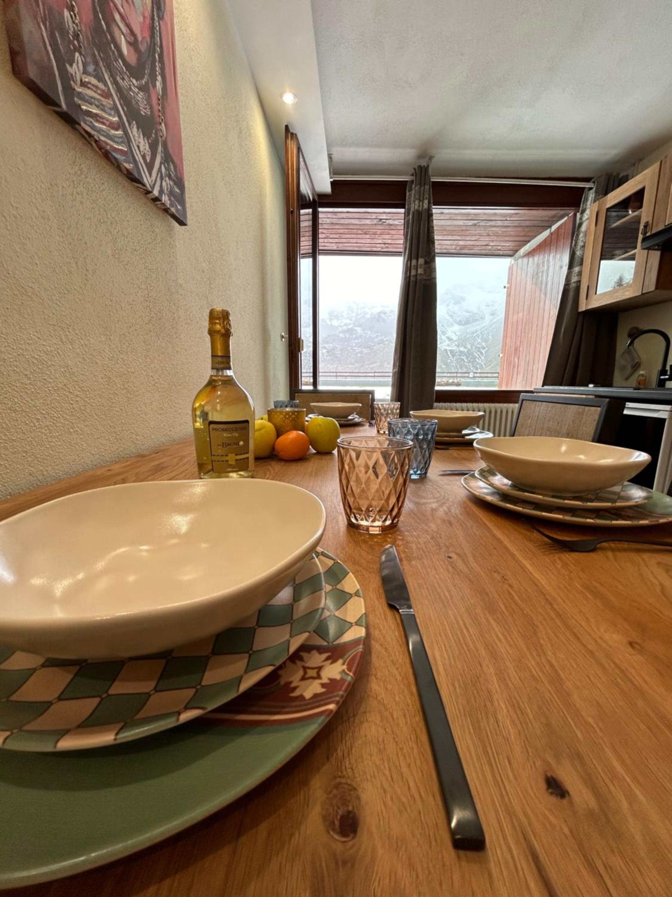 One-Bedroom Apartment with Balcony and Mountain View  - Appartamento n.93 photo 2