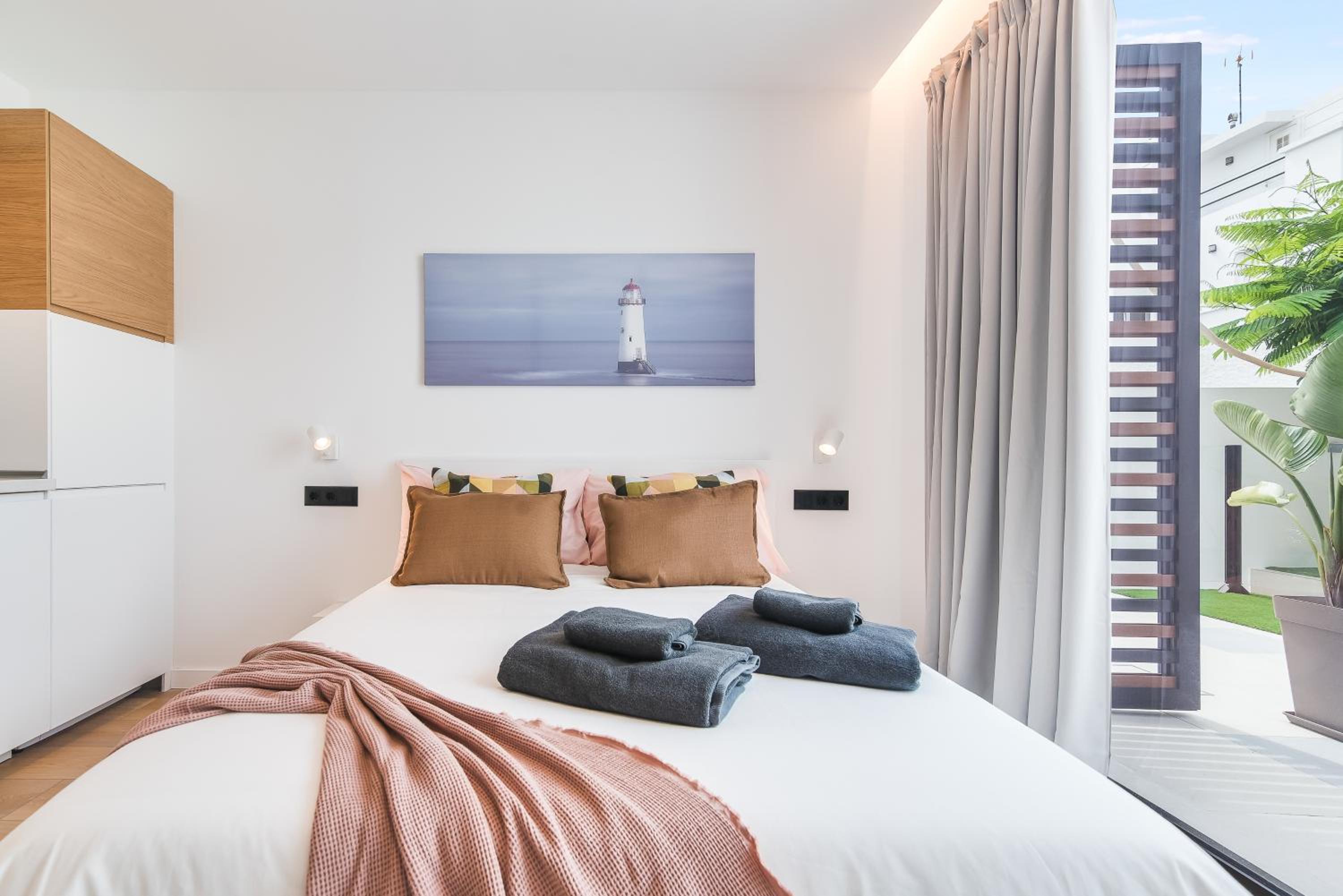 Habitación Doble con Vista a la Piscina