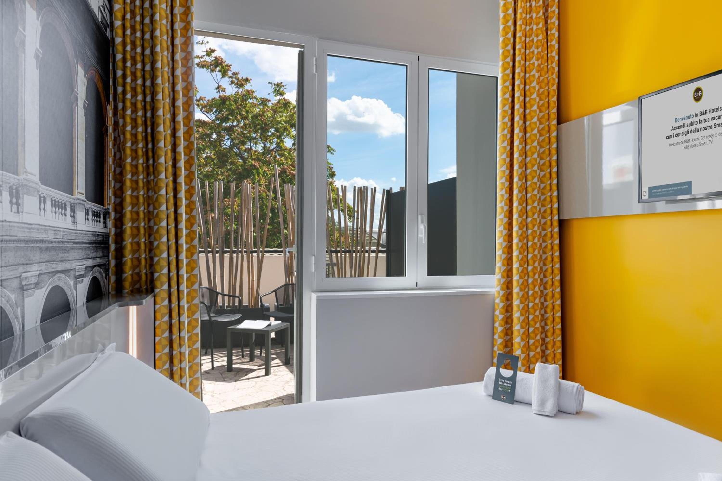 Double Room with Terrace photo 2