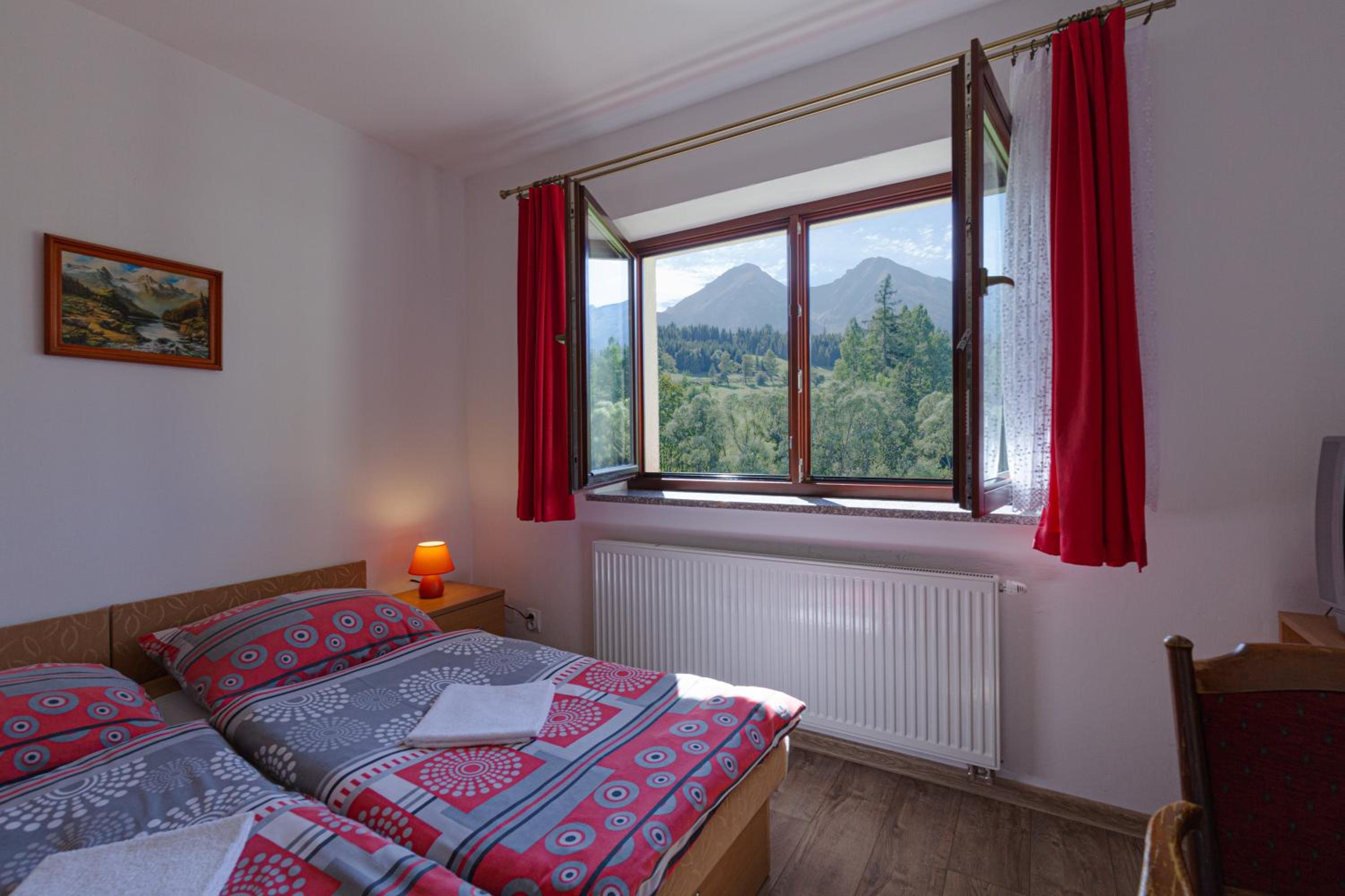 Double Room with Mountain View