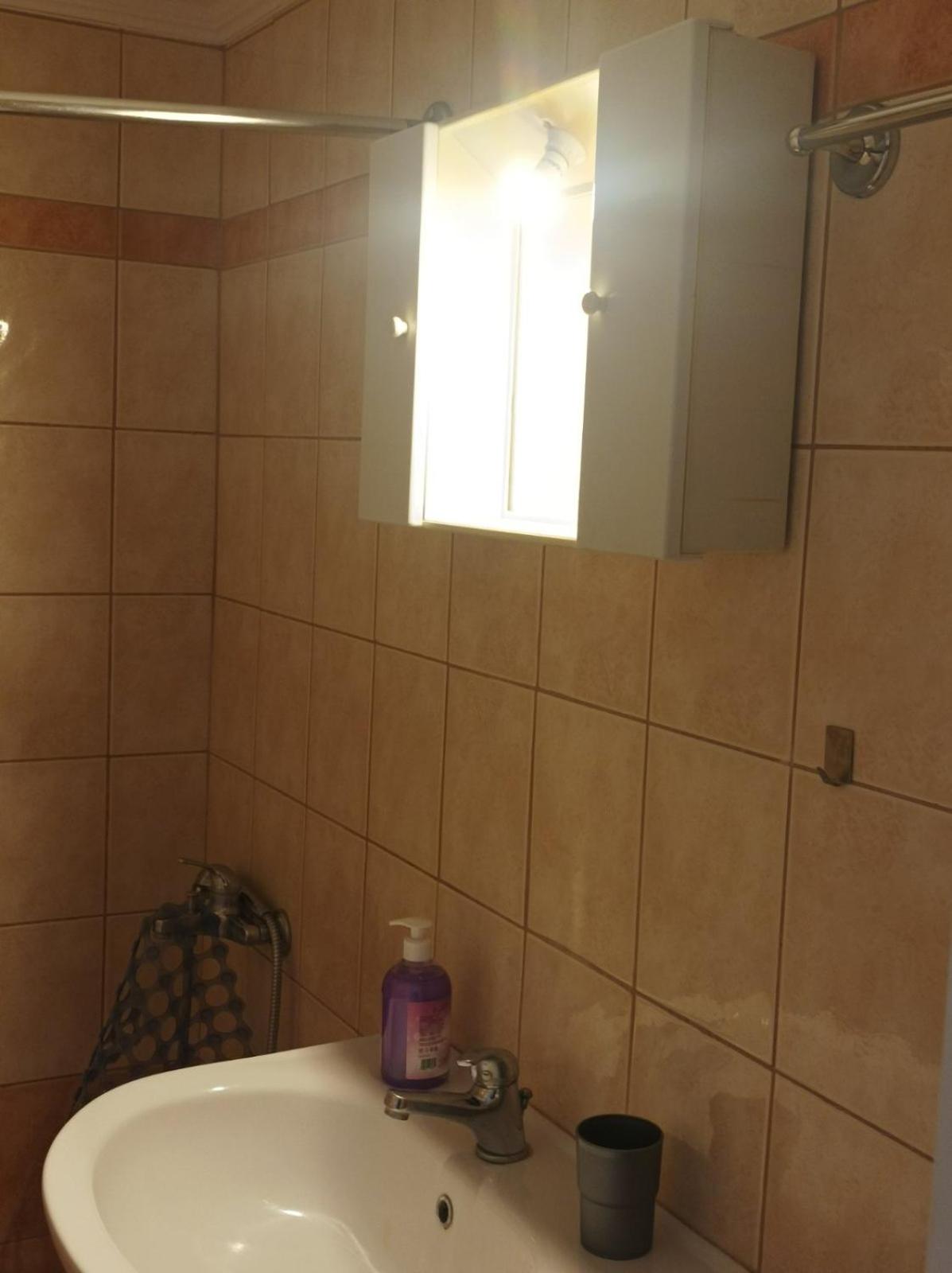 Deluxe Double Room With Shower photo 2
