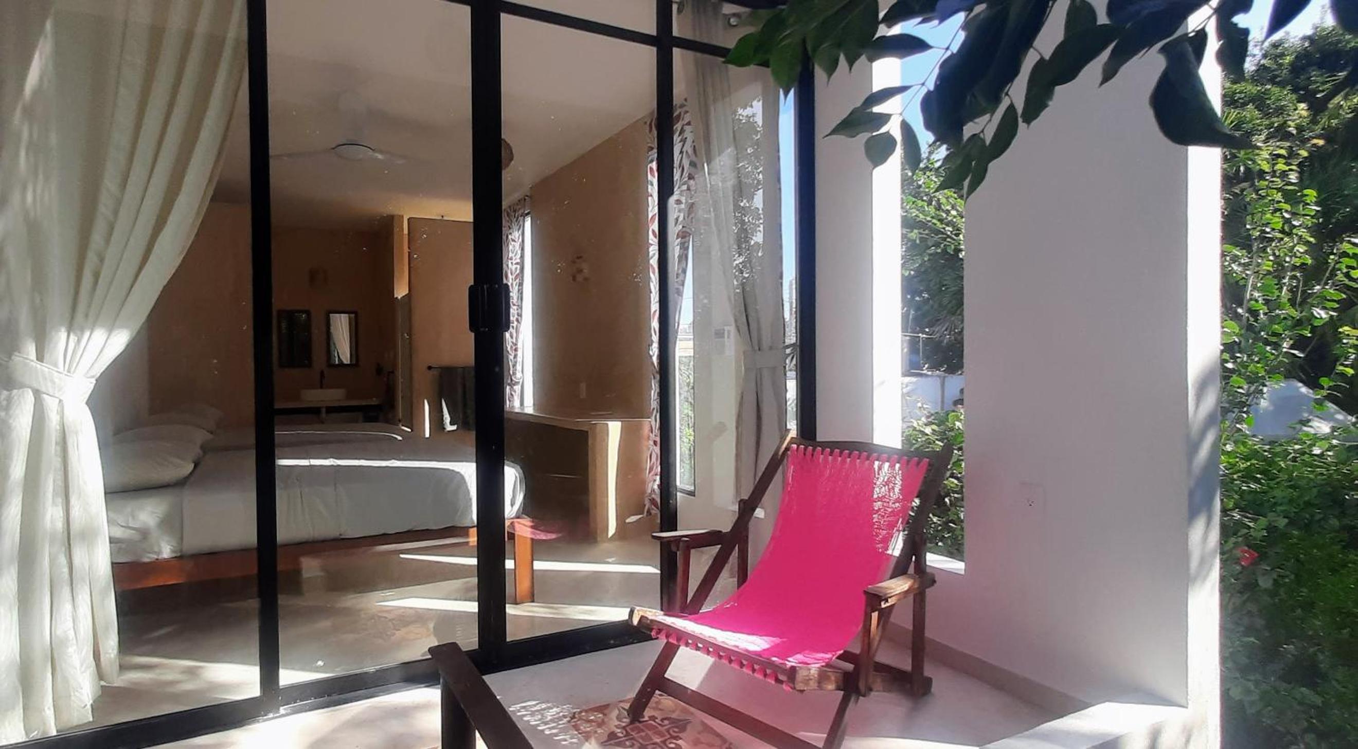 Deluxe Double or Twin Room with Balcony photo 2