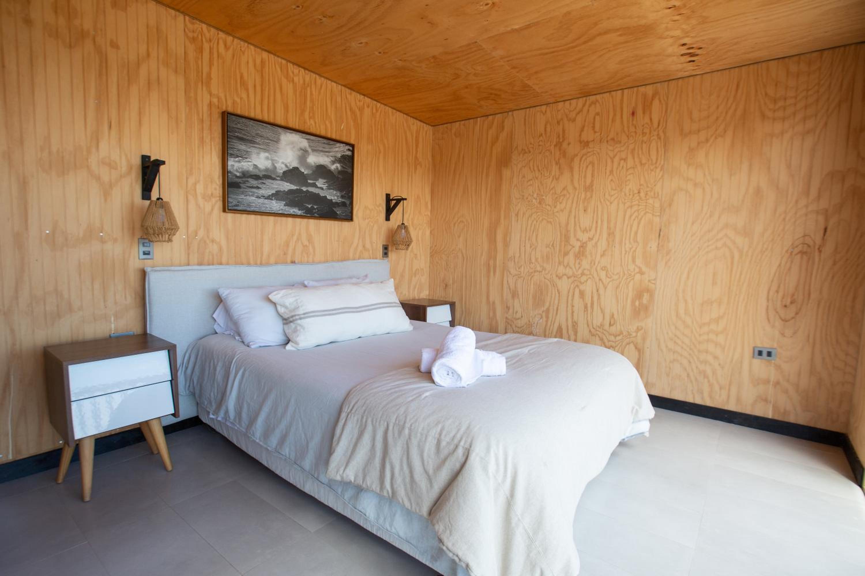 One-Bedroom House photo 1