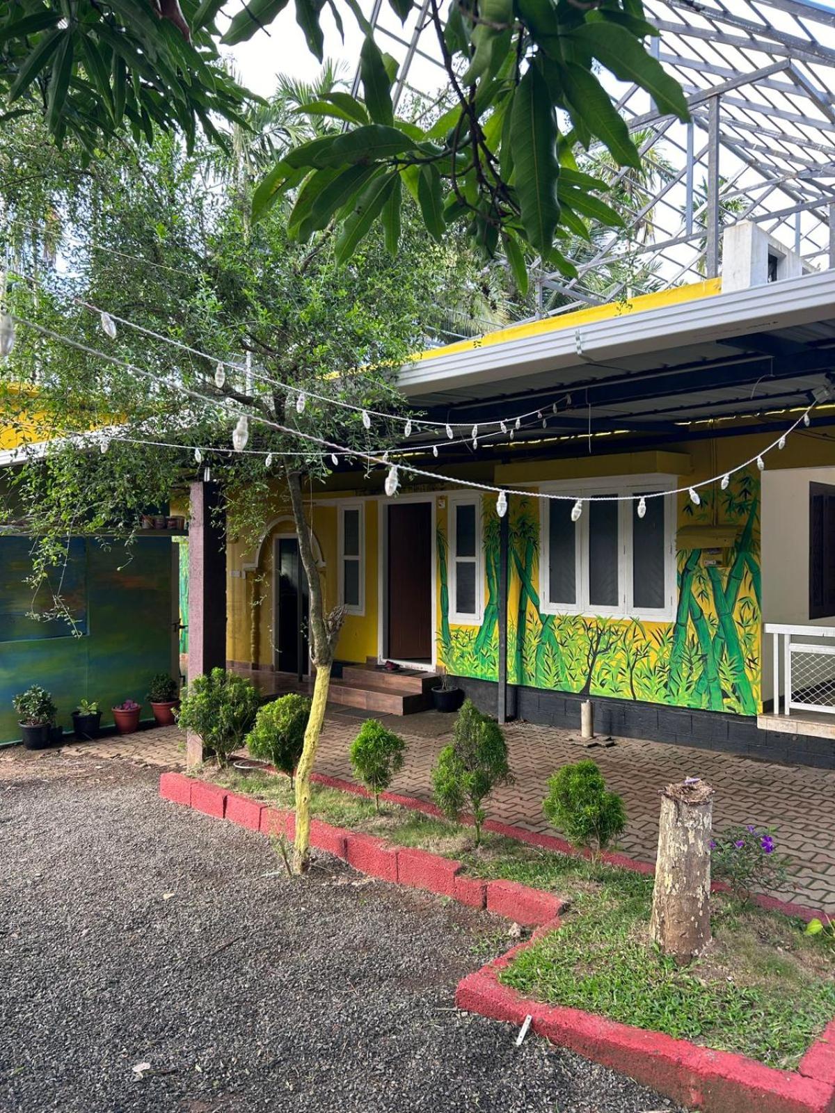 Villa photo 3