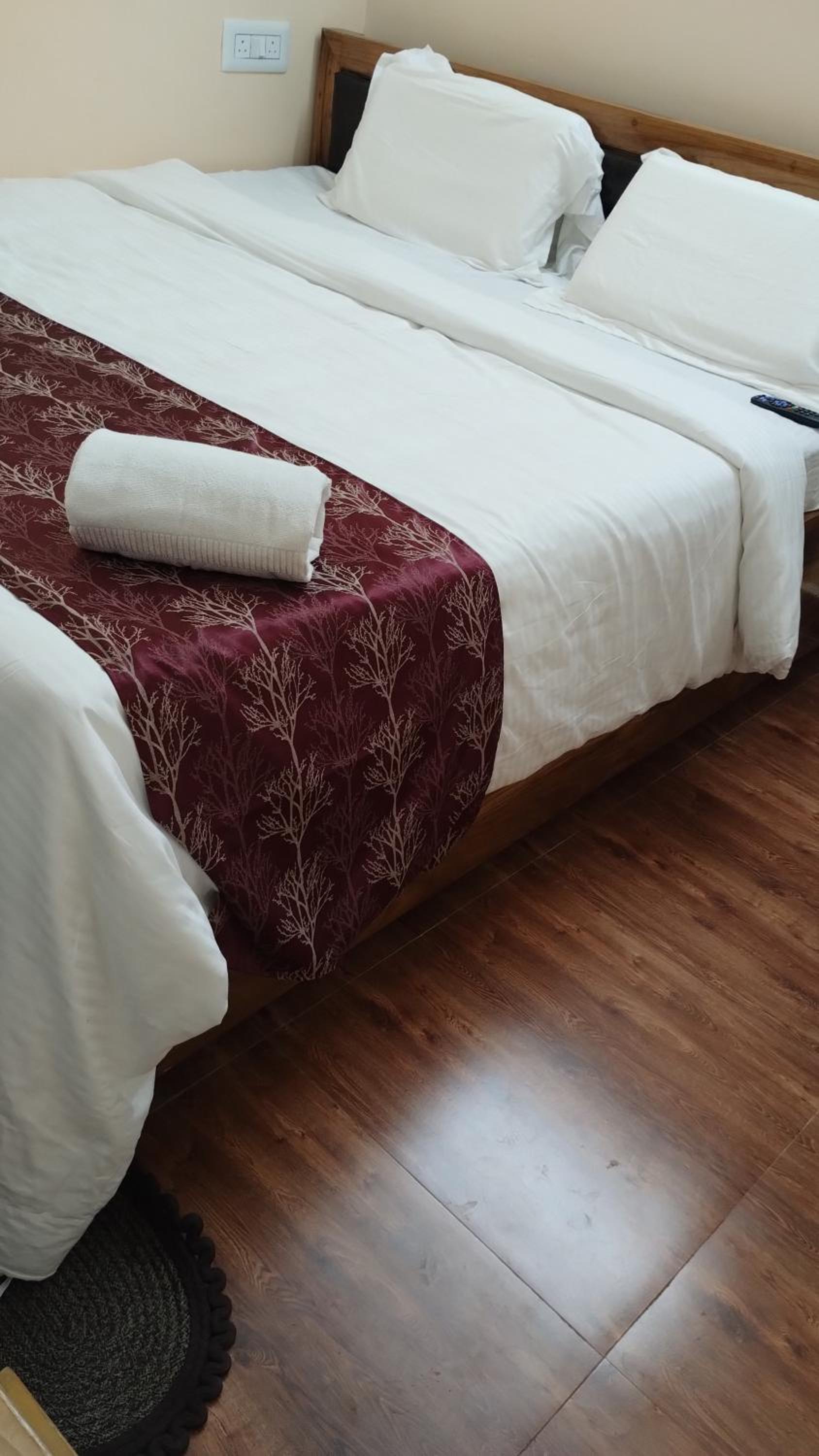 Deluxe Double Room with Extra Bed