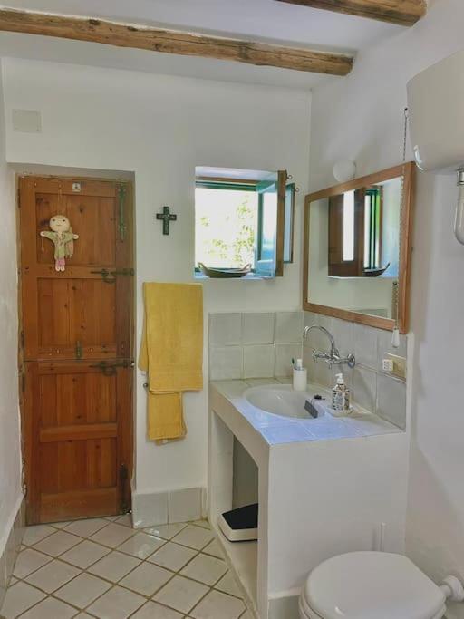 Three-Bedroom Villa photo 3