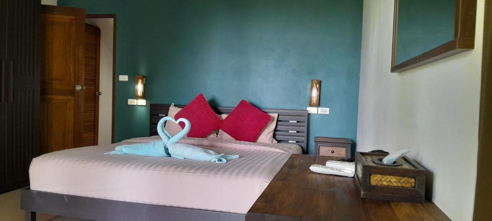 Three-Bedroom Villa photo 3