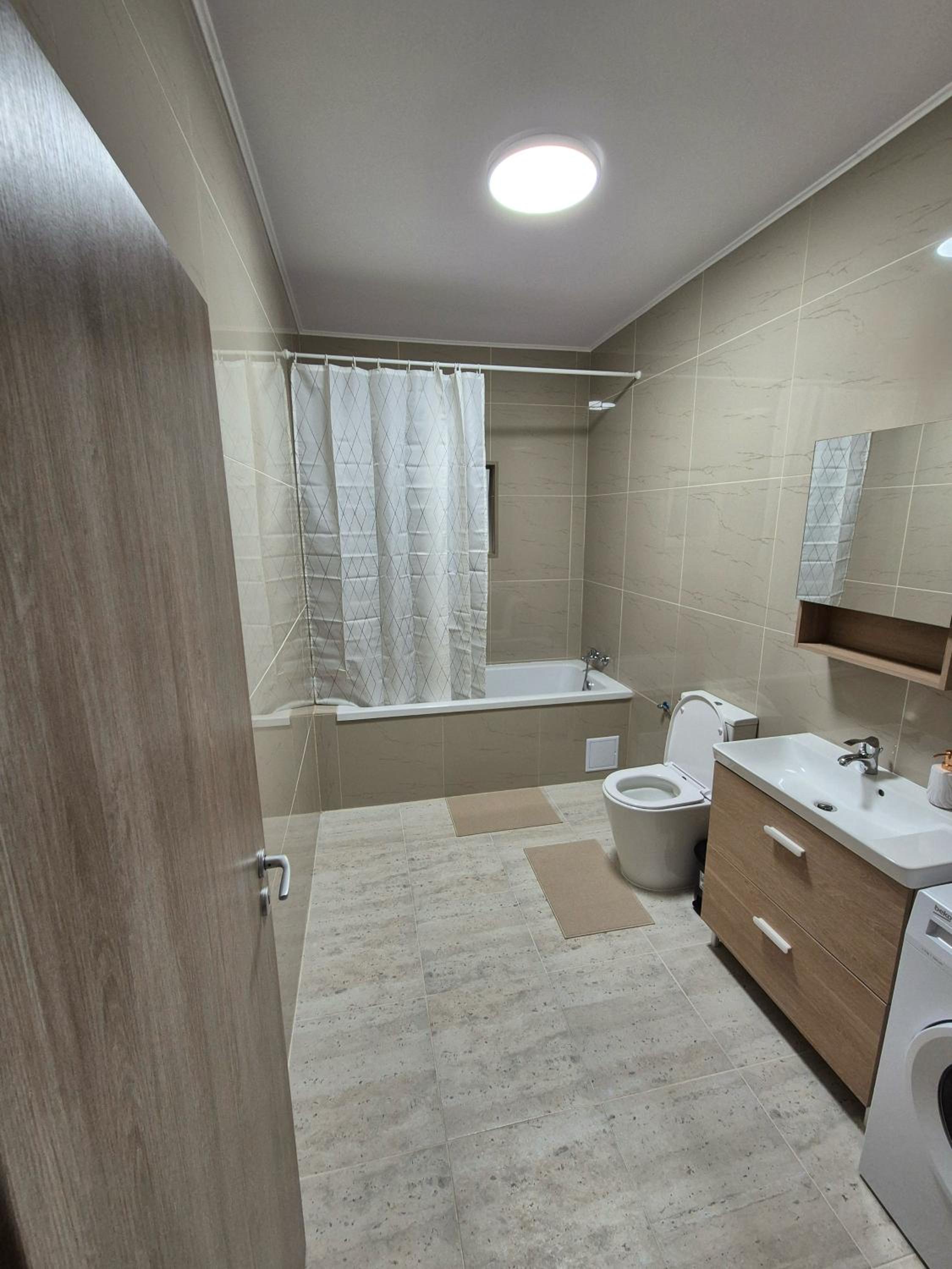 Three-Bedroom House photo 3