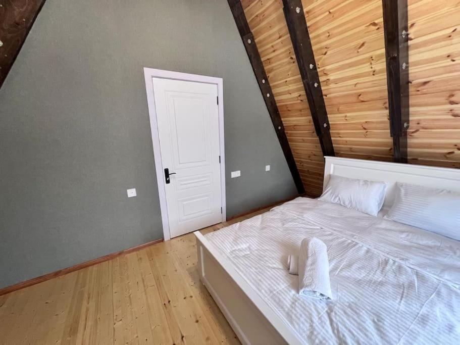 Three-Bedroom Chalet photo 1