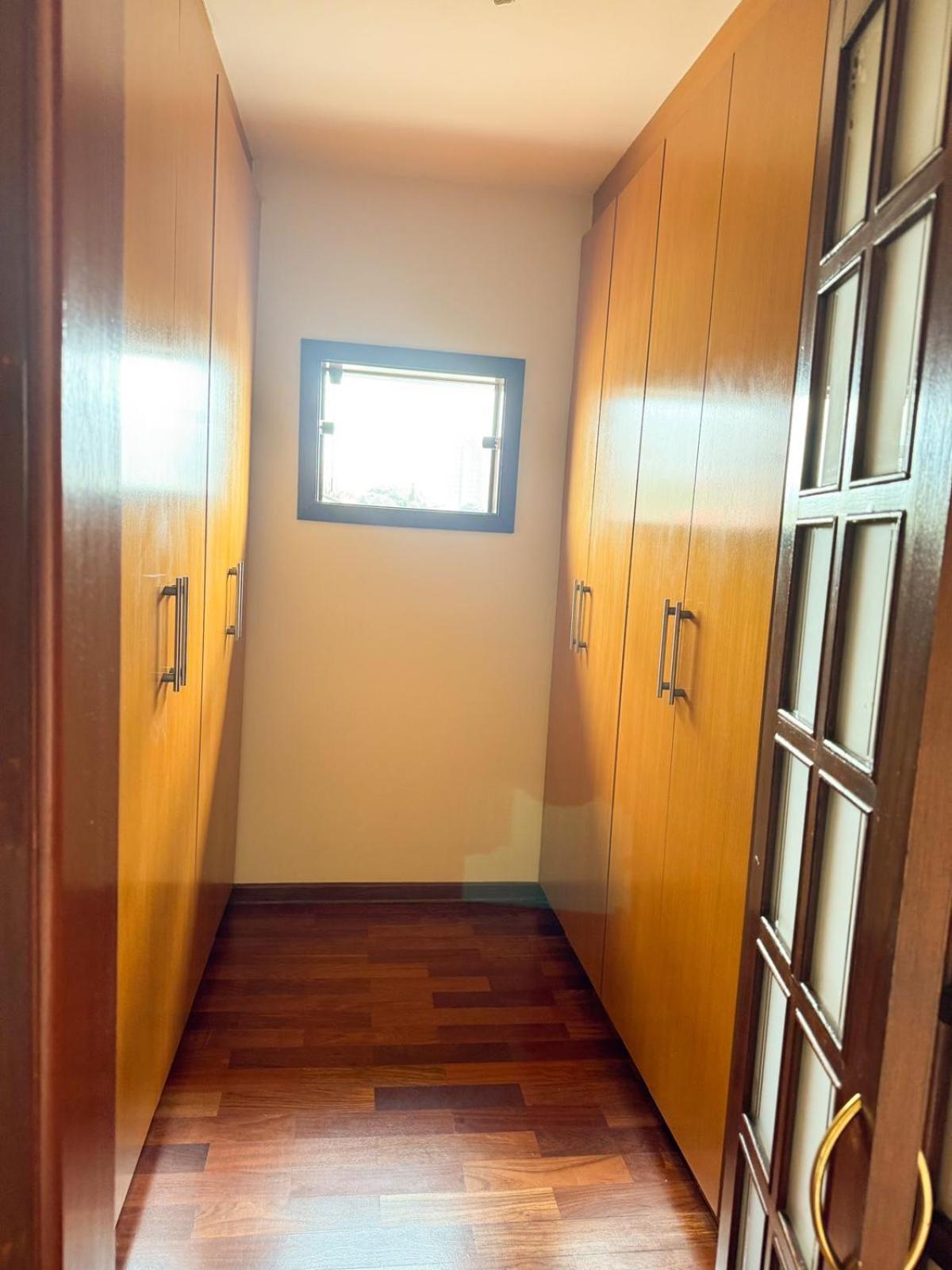 Deluxe Triple Room photo 3