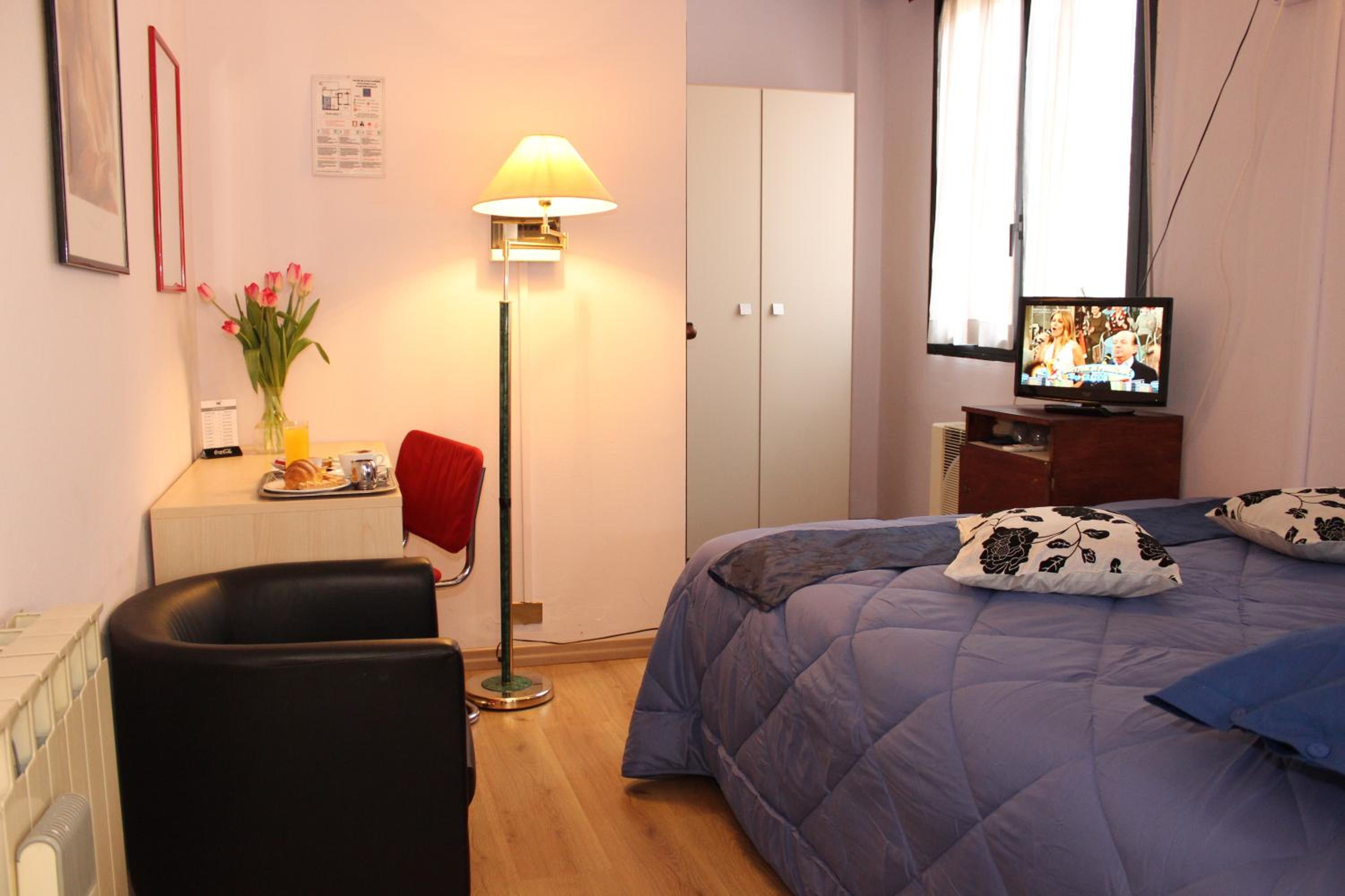 Double Room - Photo 1