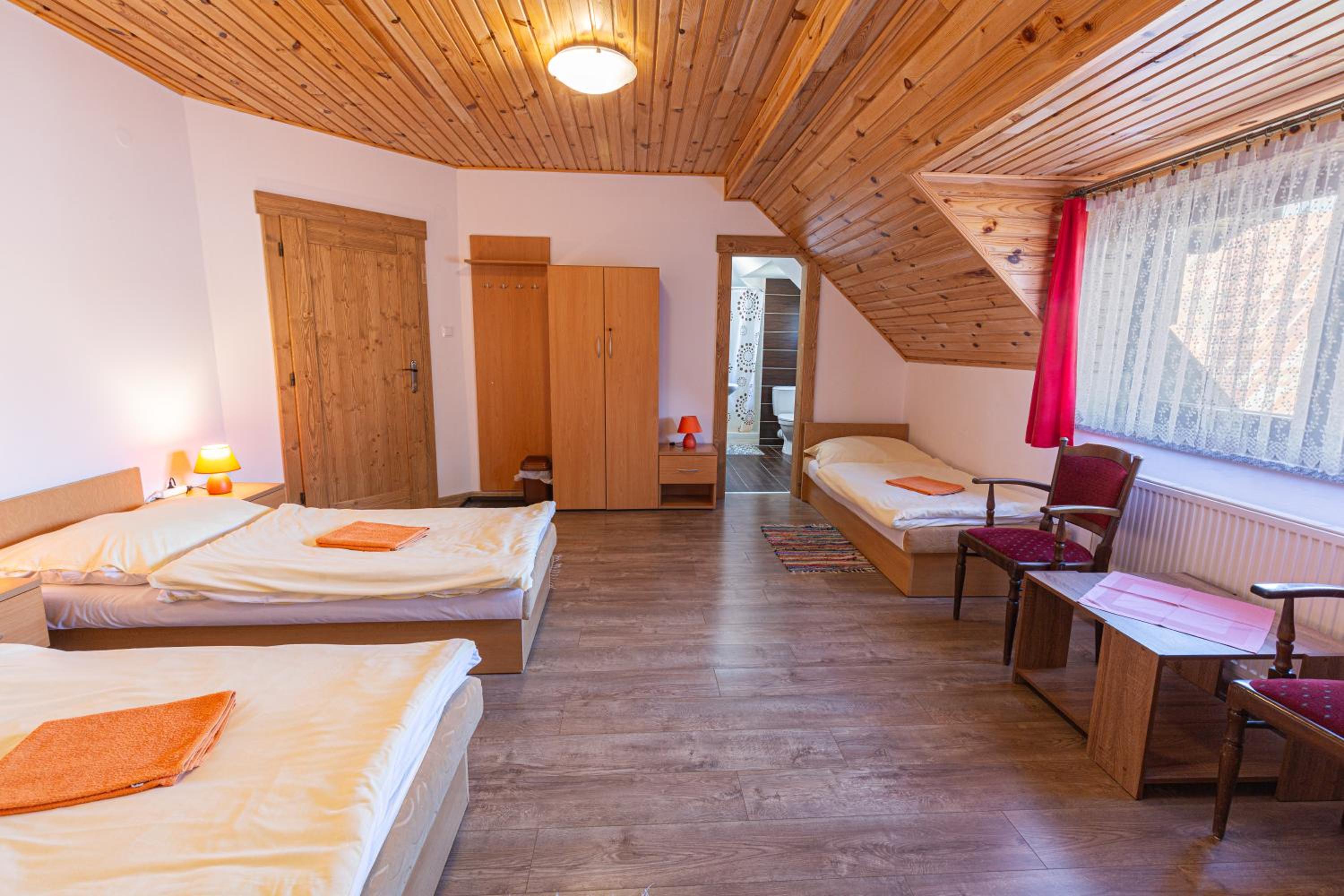 Quadruple Room photo 2