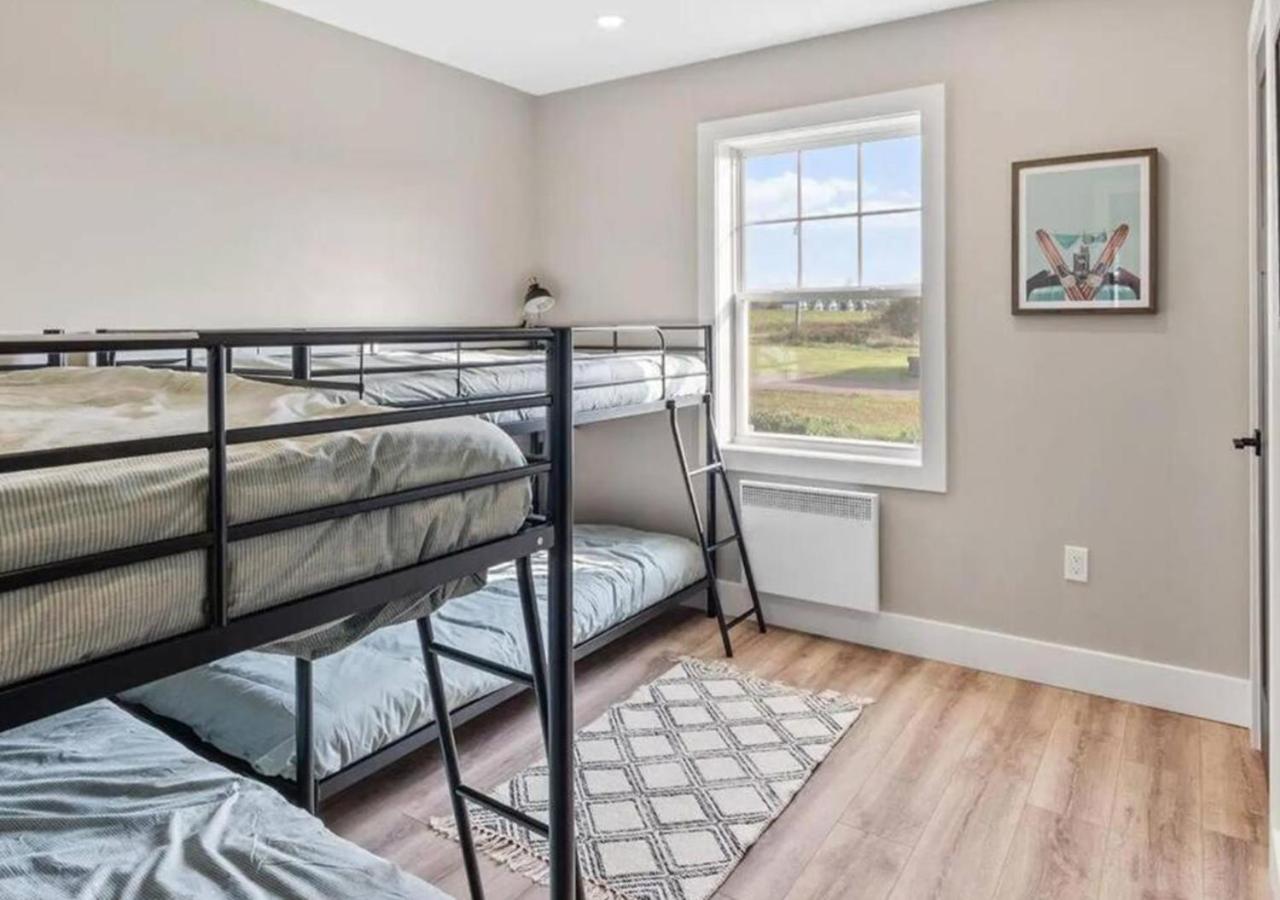 Three-Bedroom Home photo 1