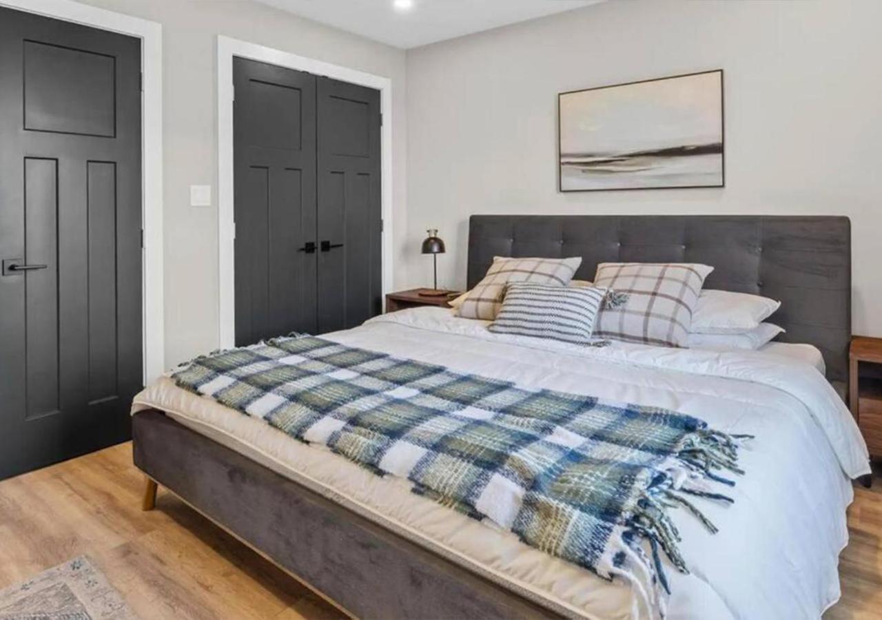Three-Bedroom Home photo 2