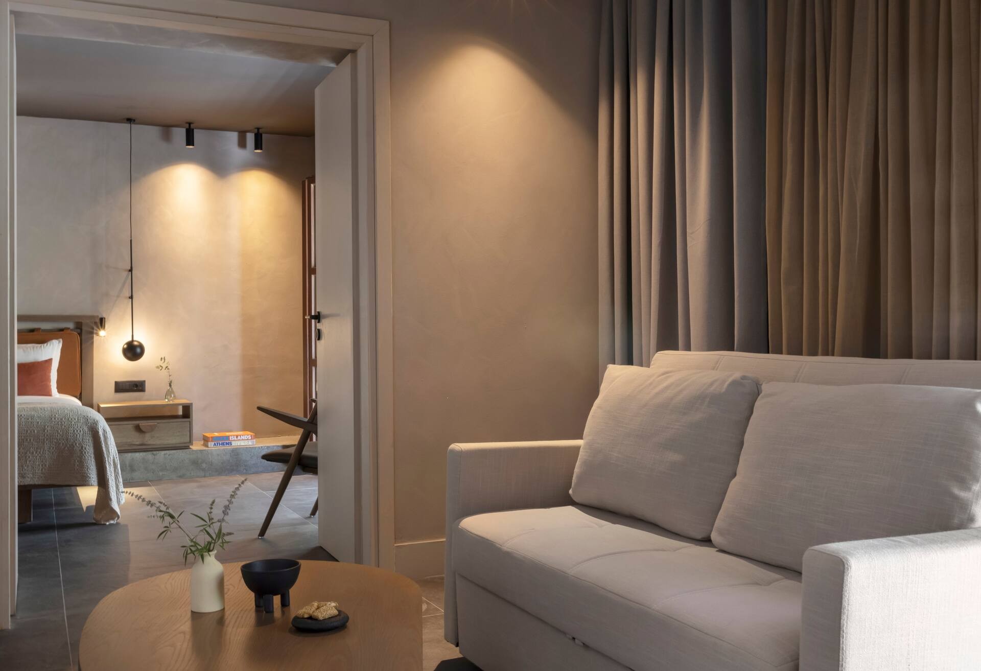 King Tropical Bungalow Suite