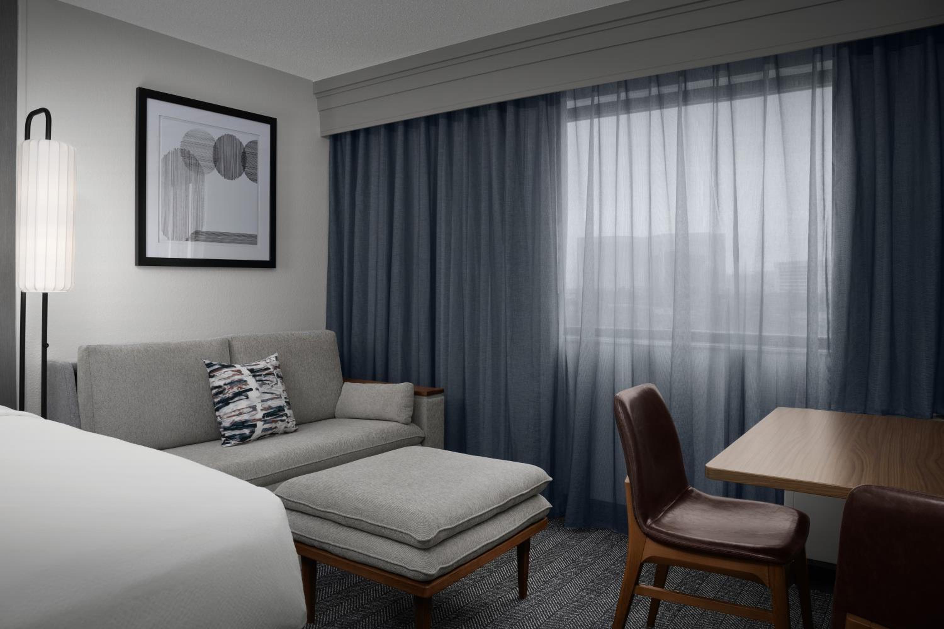 Standard King Room with Two King Beds - Mobility Accessible with Tub - Photo 2