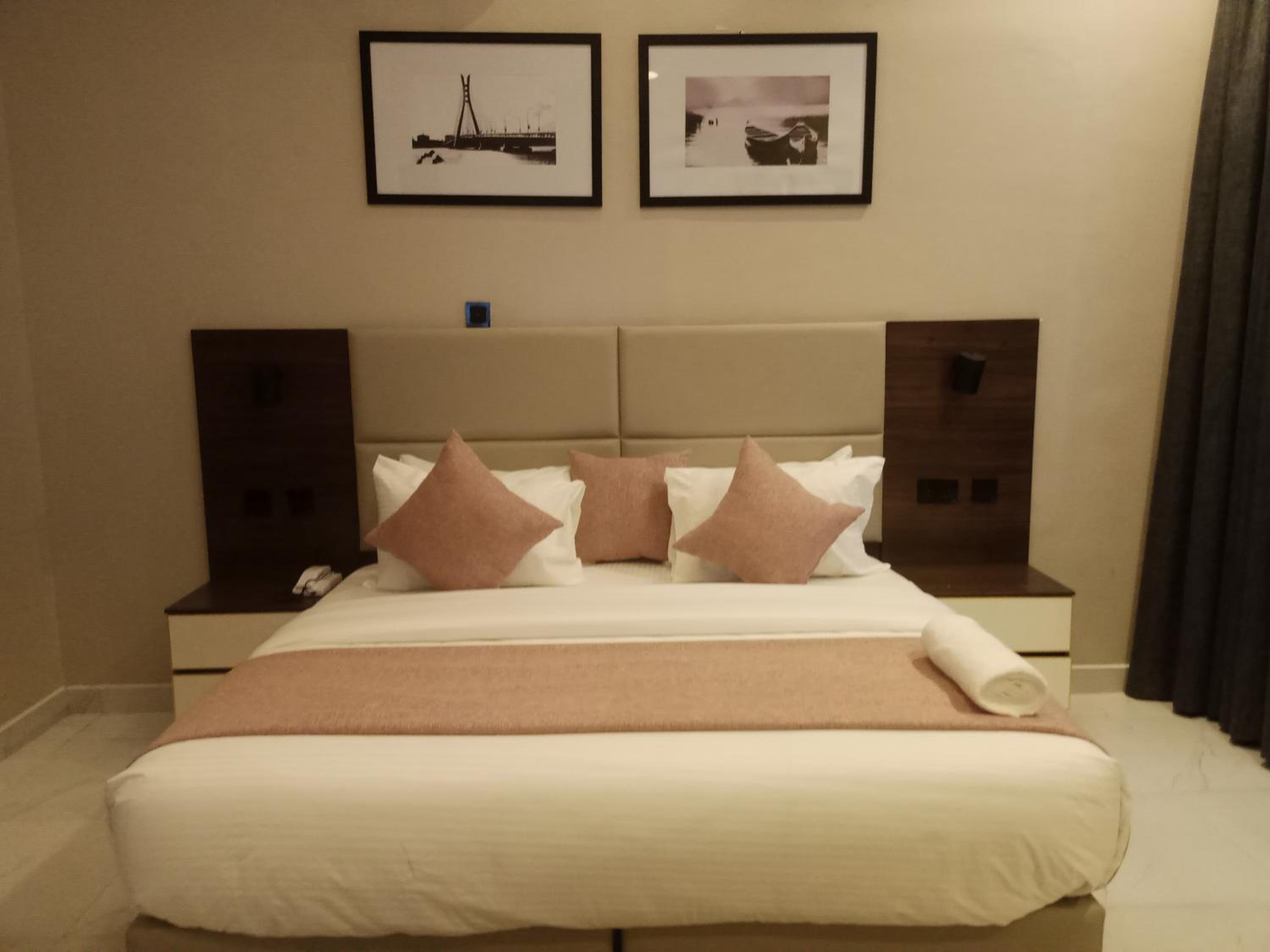 Executive Suite photo 1