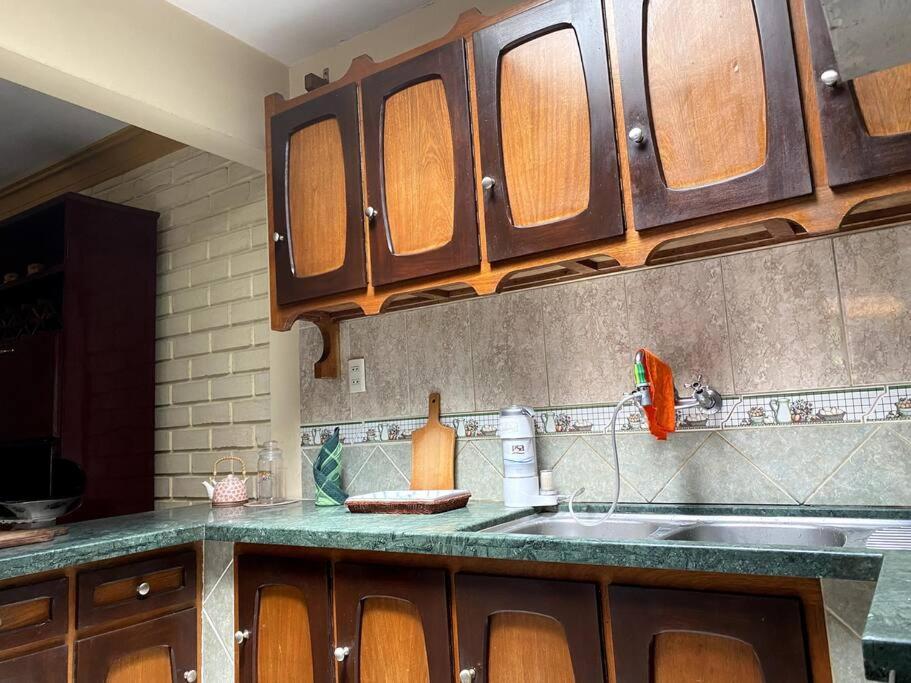 Four-Bedroom House photo 2