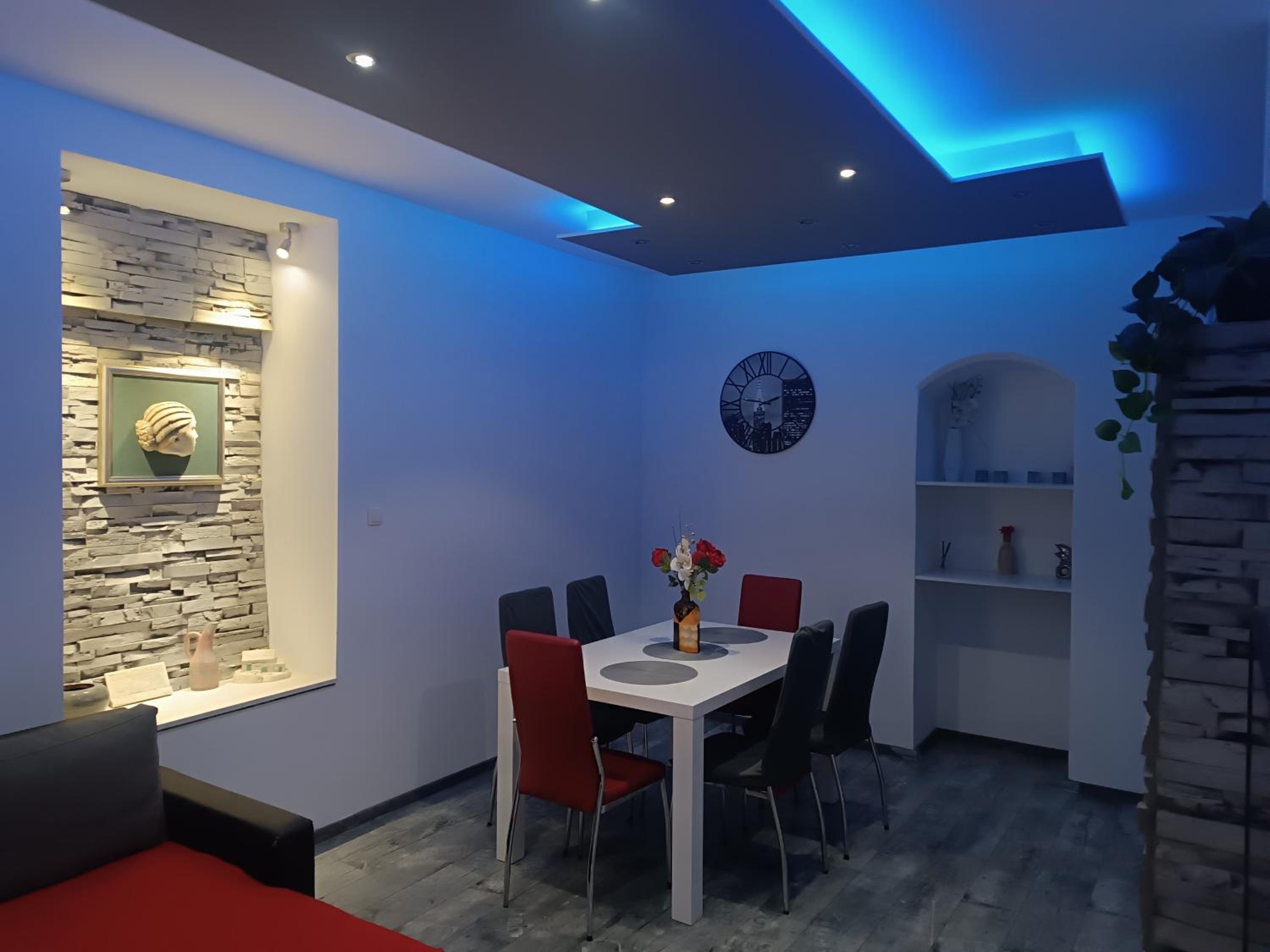 Apartment - Photo 27