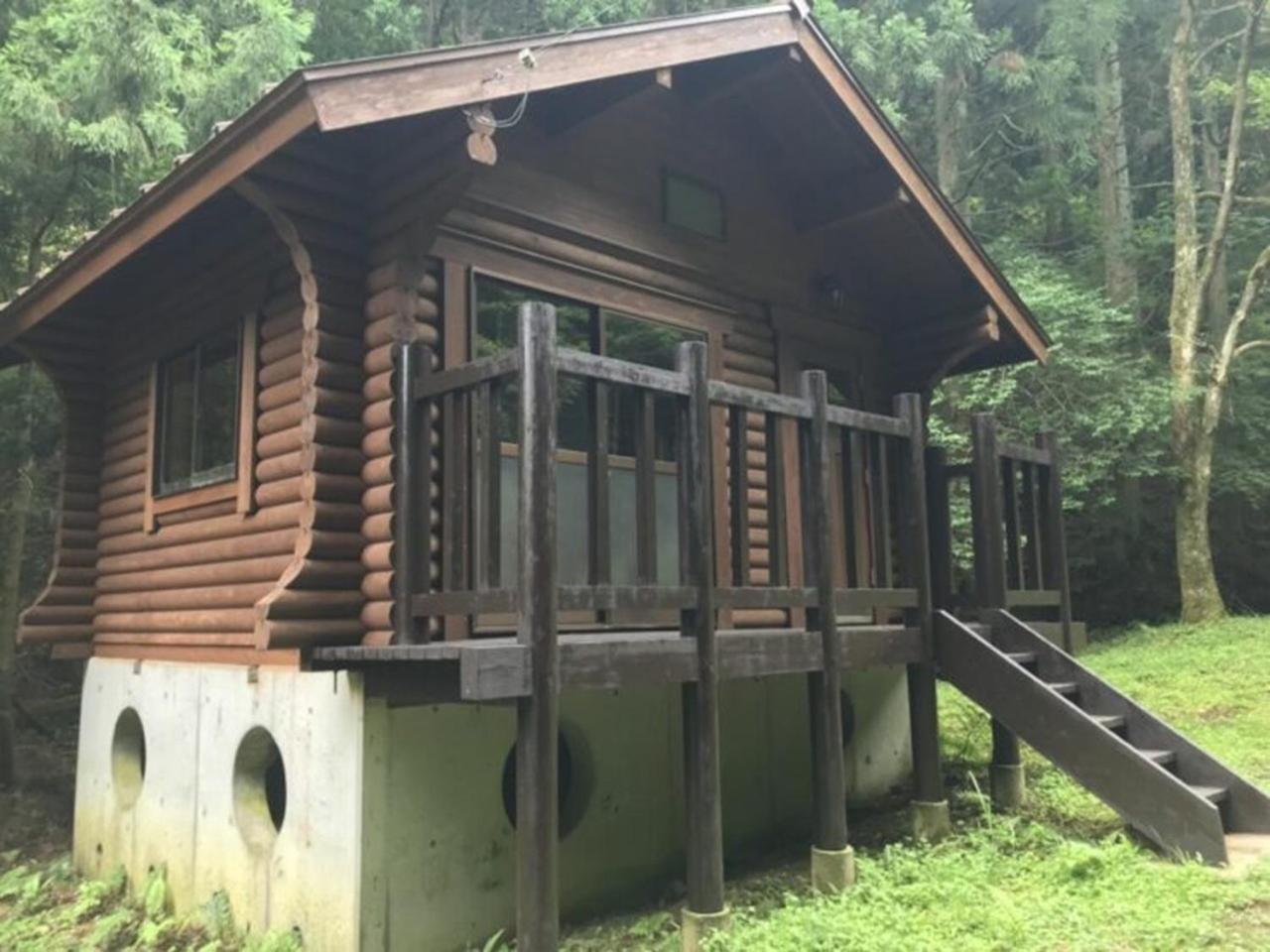Bungalow photo 2
