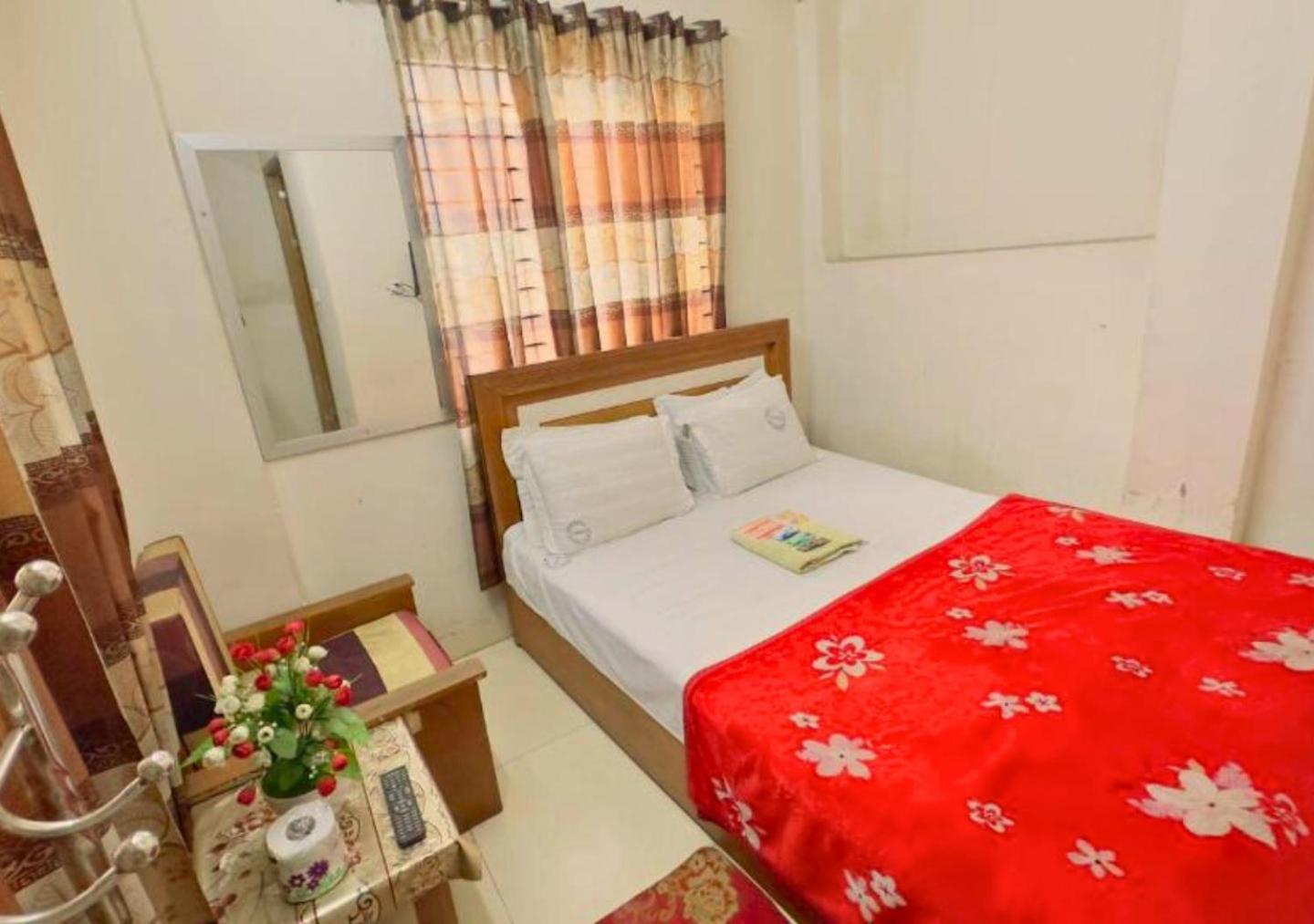 Economy Double Room photo 3